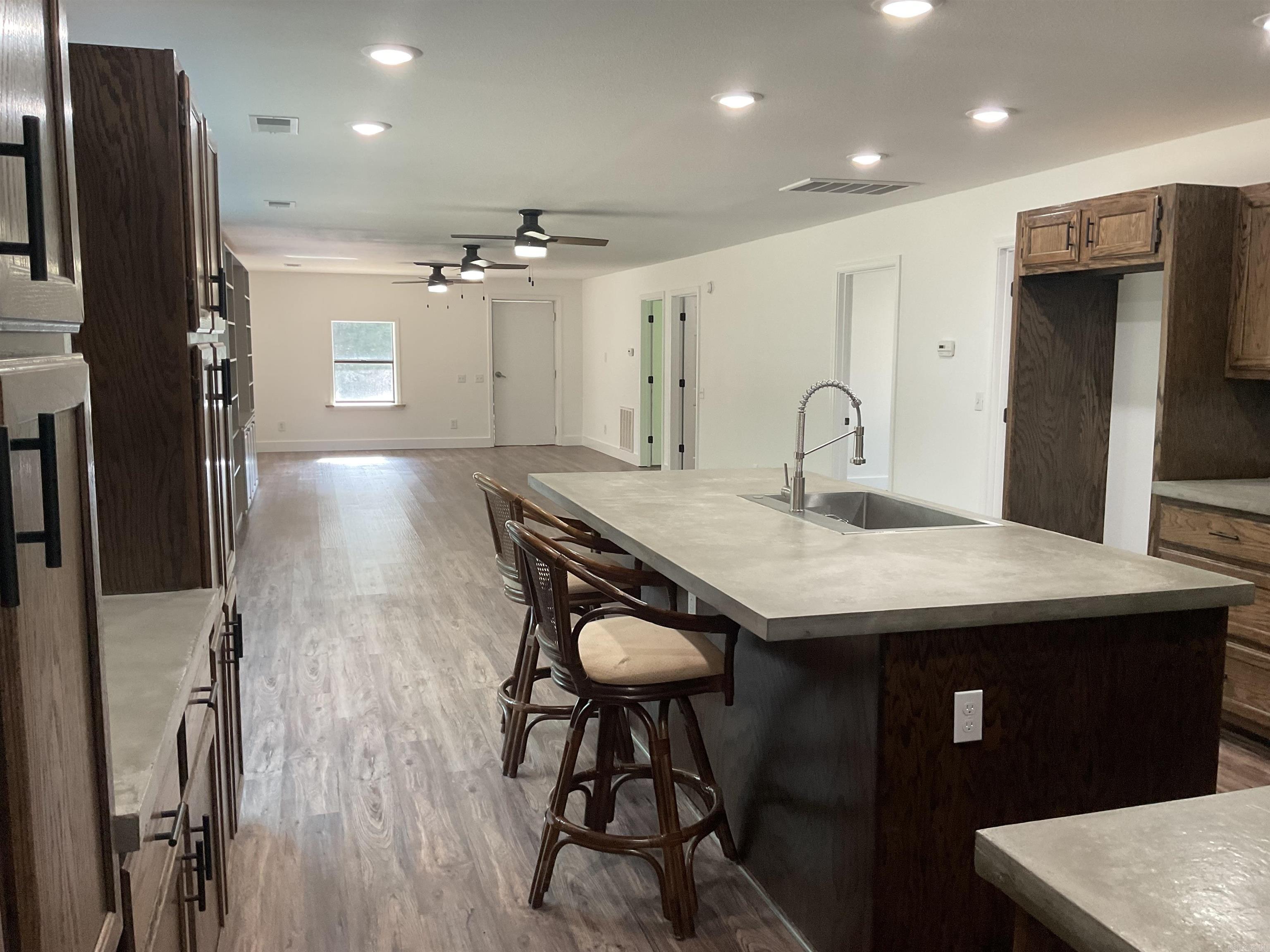 TWIN COVE ESTATES - Residential