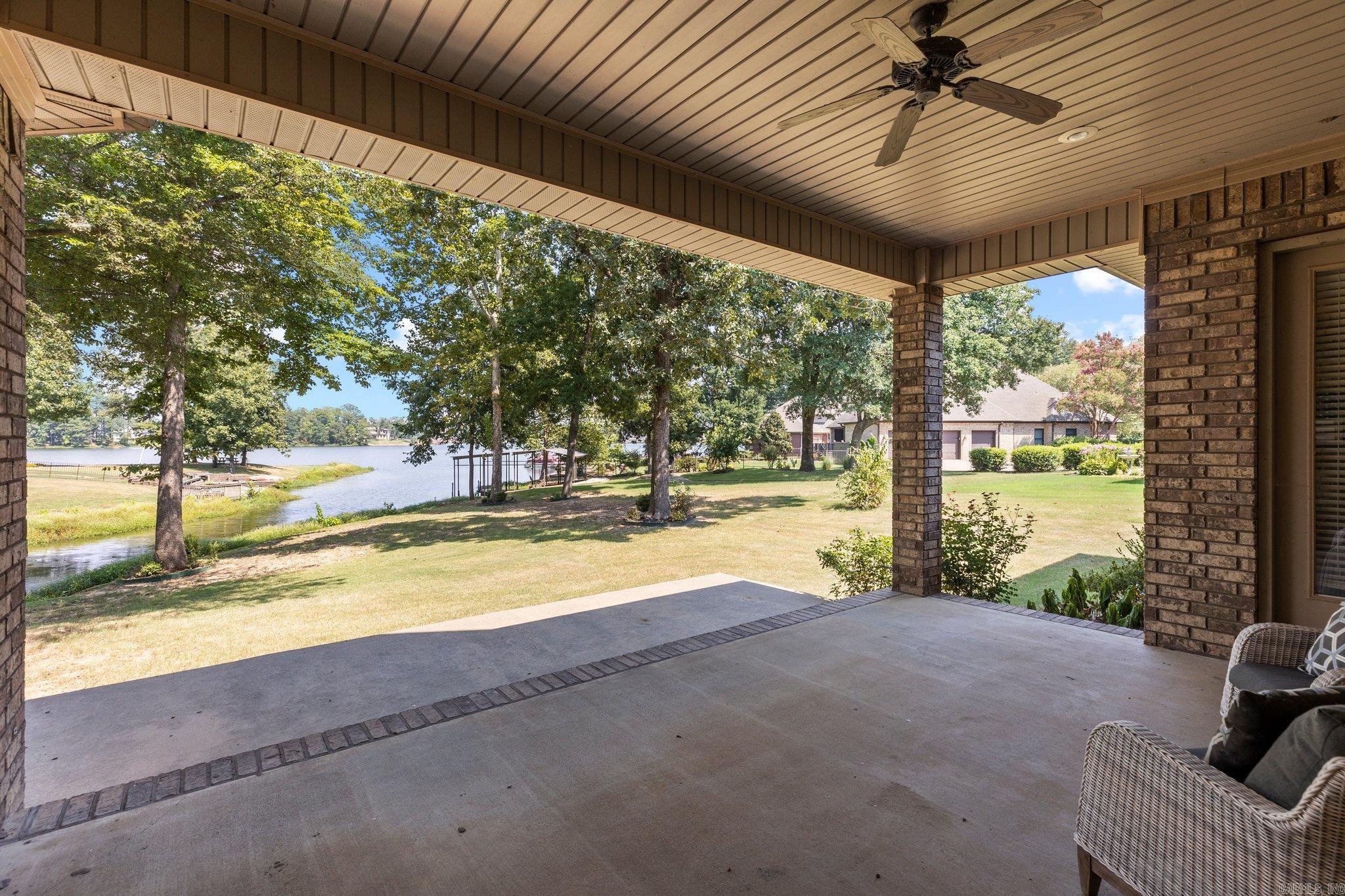 HURRICANE LAKE EST - Residential