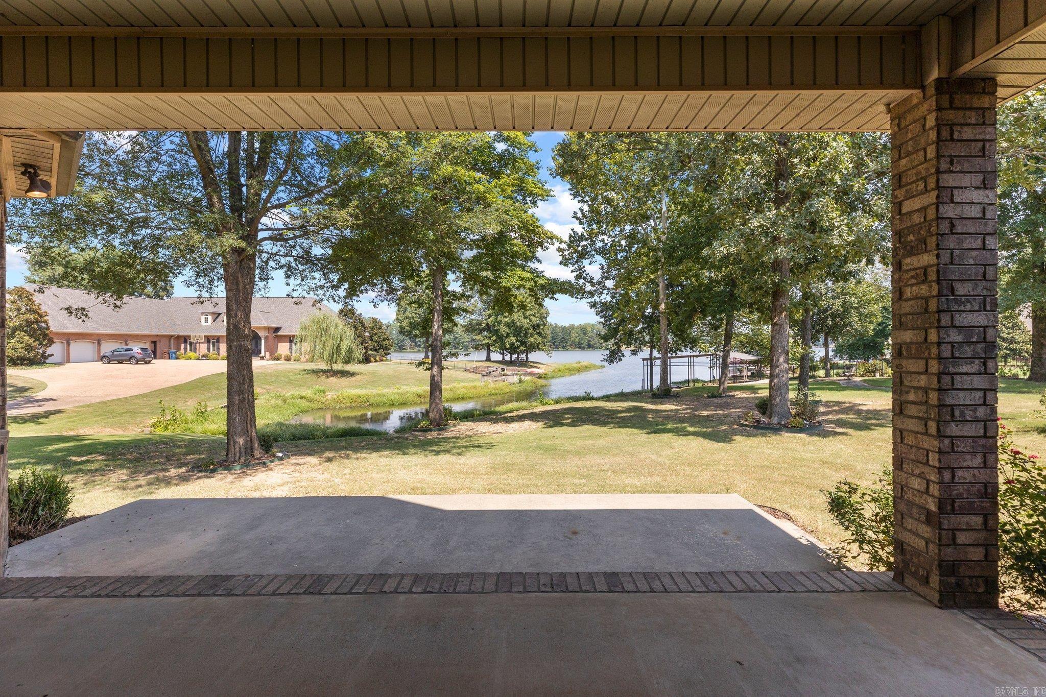 HURRICANE LAKE EST - Residential