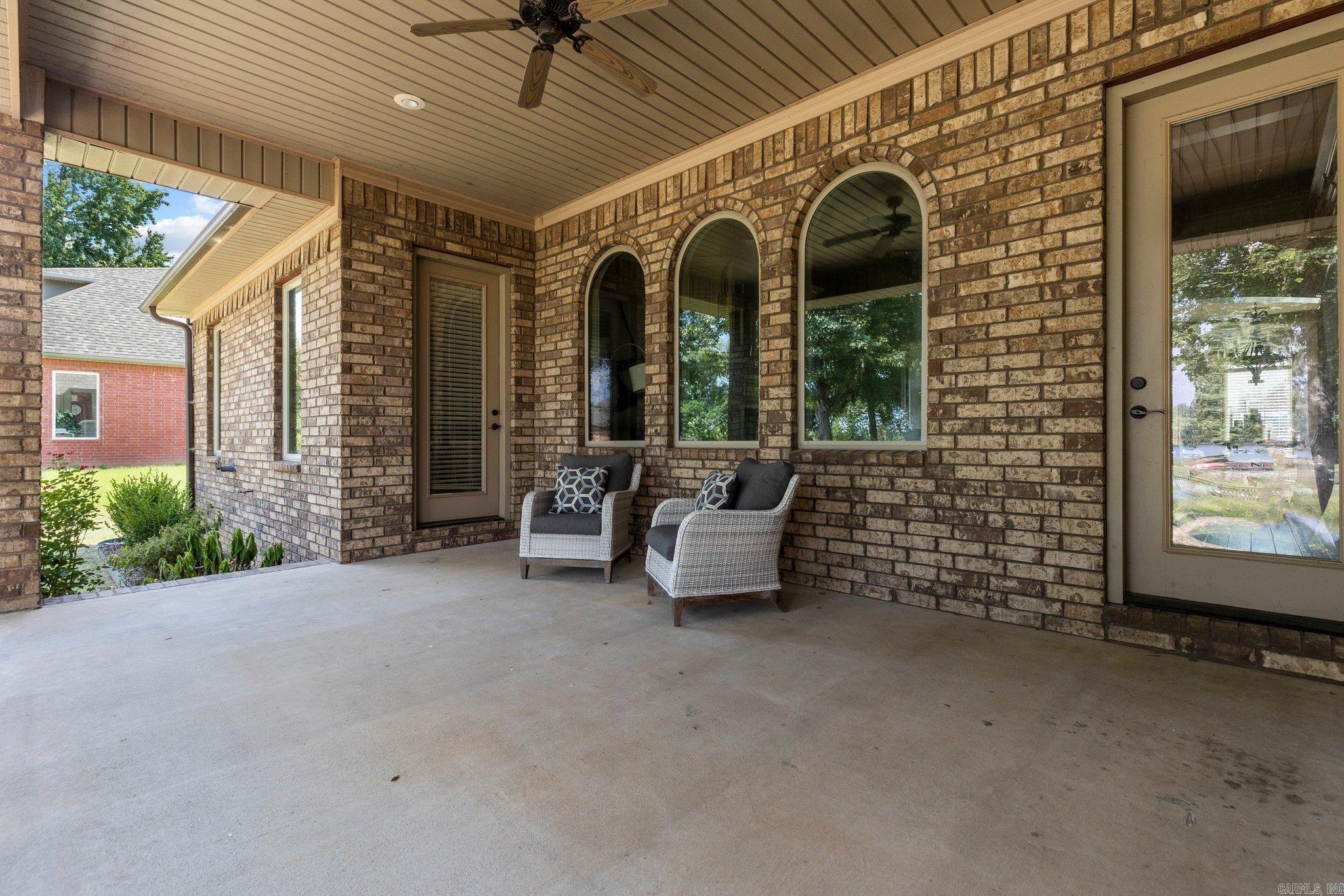 HURRICANE LAKE EST - Residential