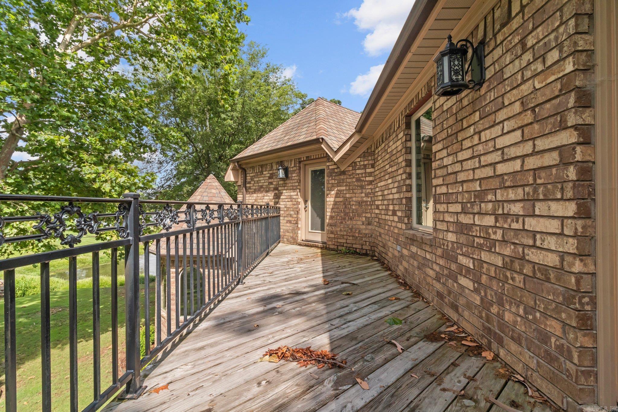 HURRICANE LAKE EST - Residential