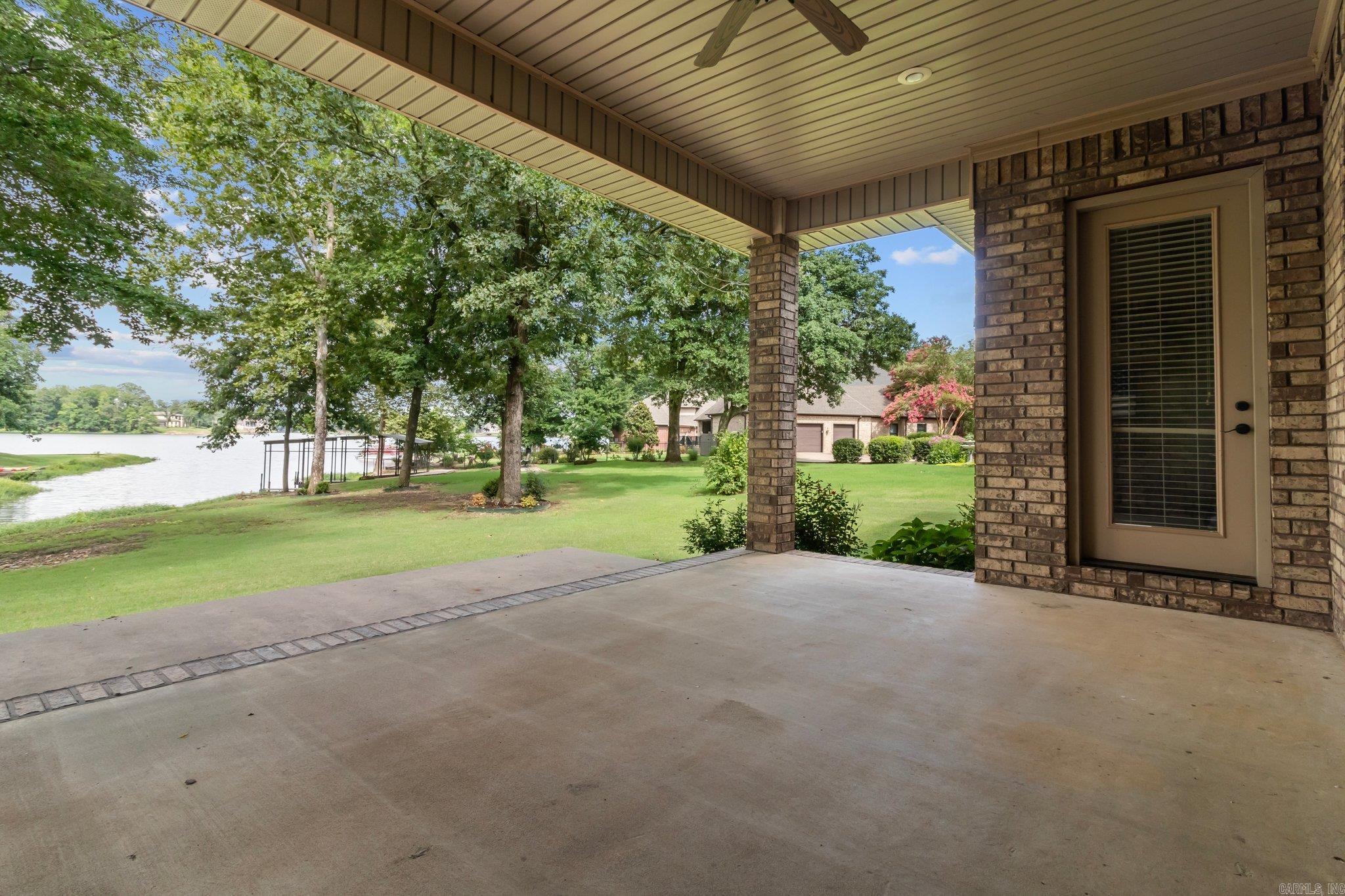 HURRICANE LAKE EST - Residential