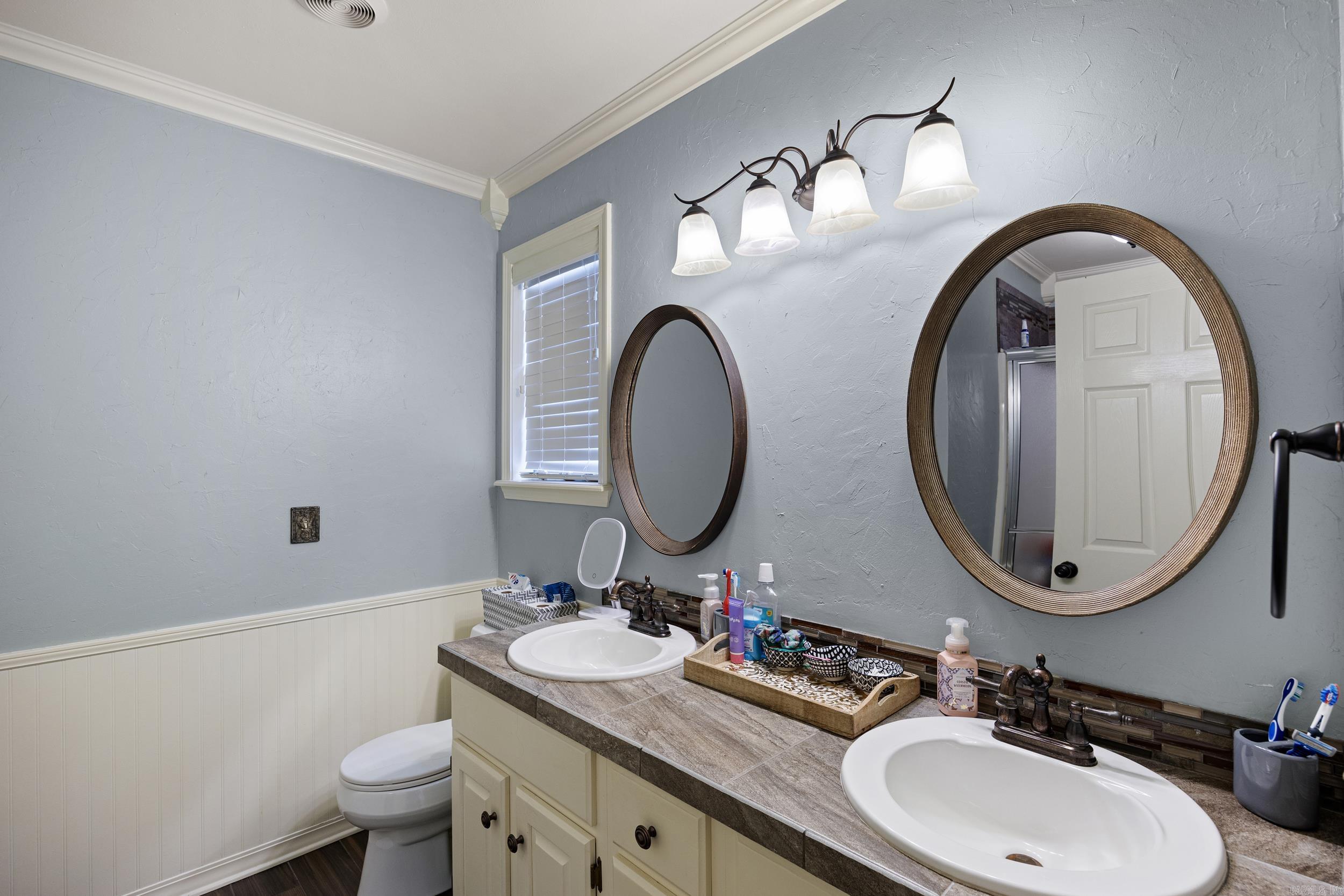 THE CENTER - Residential