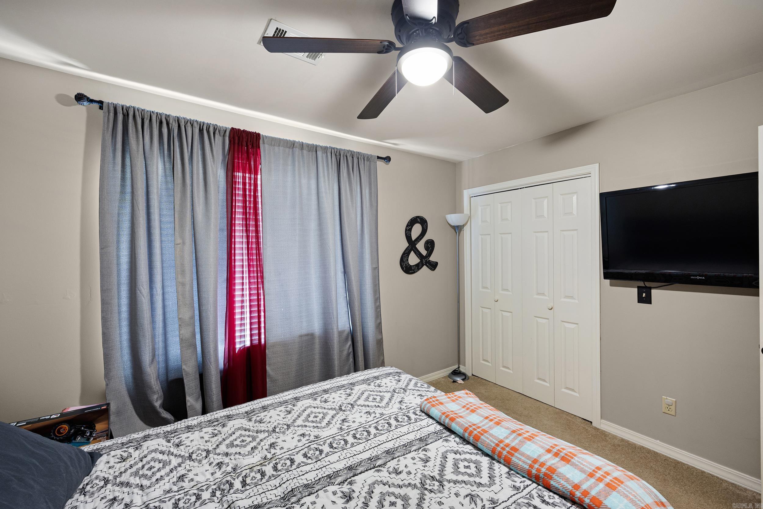 THE CENTER - Residential