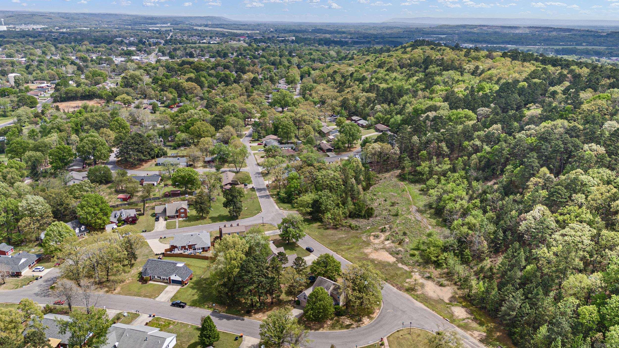 THE CENTER - Residential
