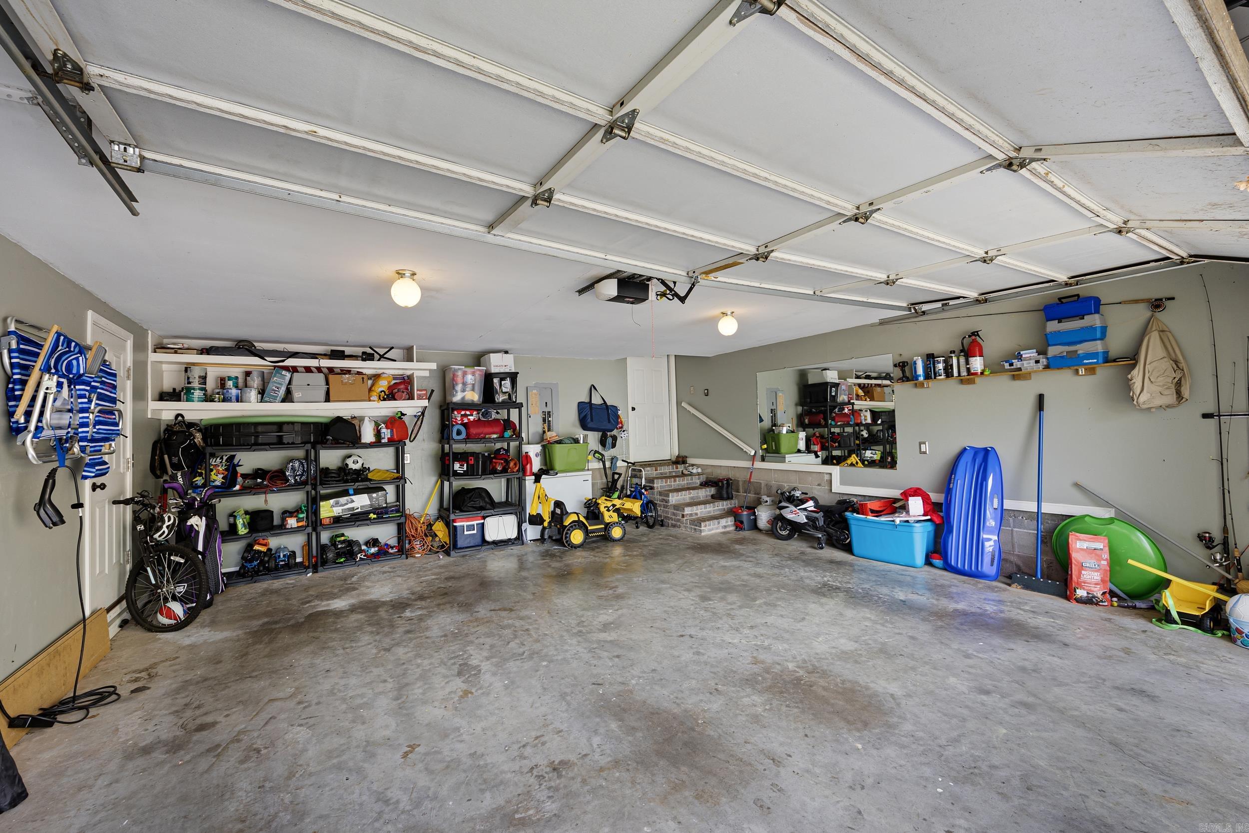 THE CENTER - Residential