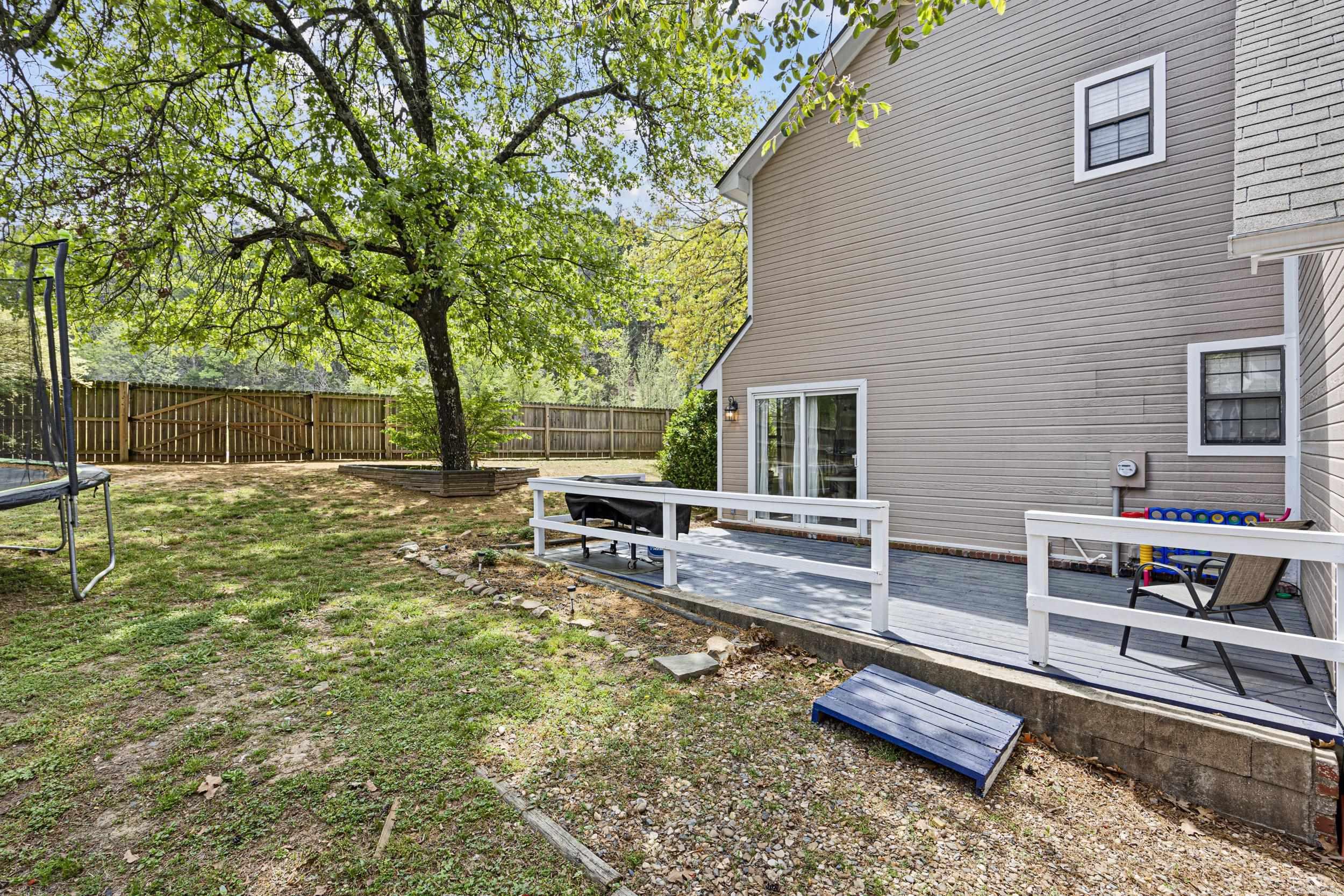 THE CENTER - Residential