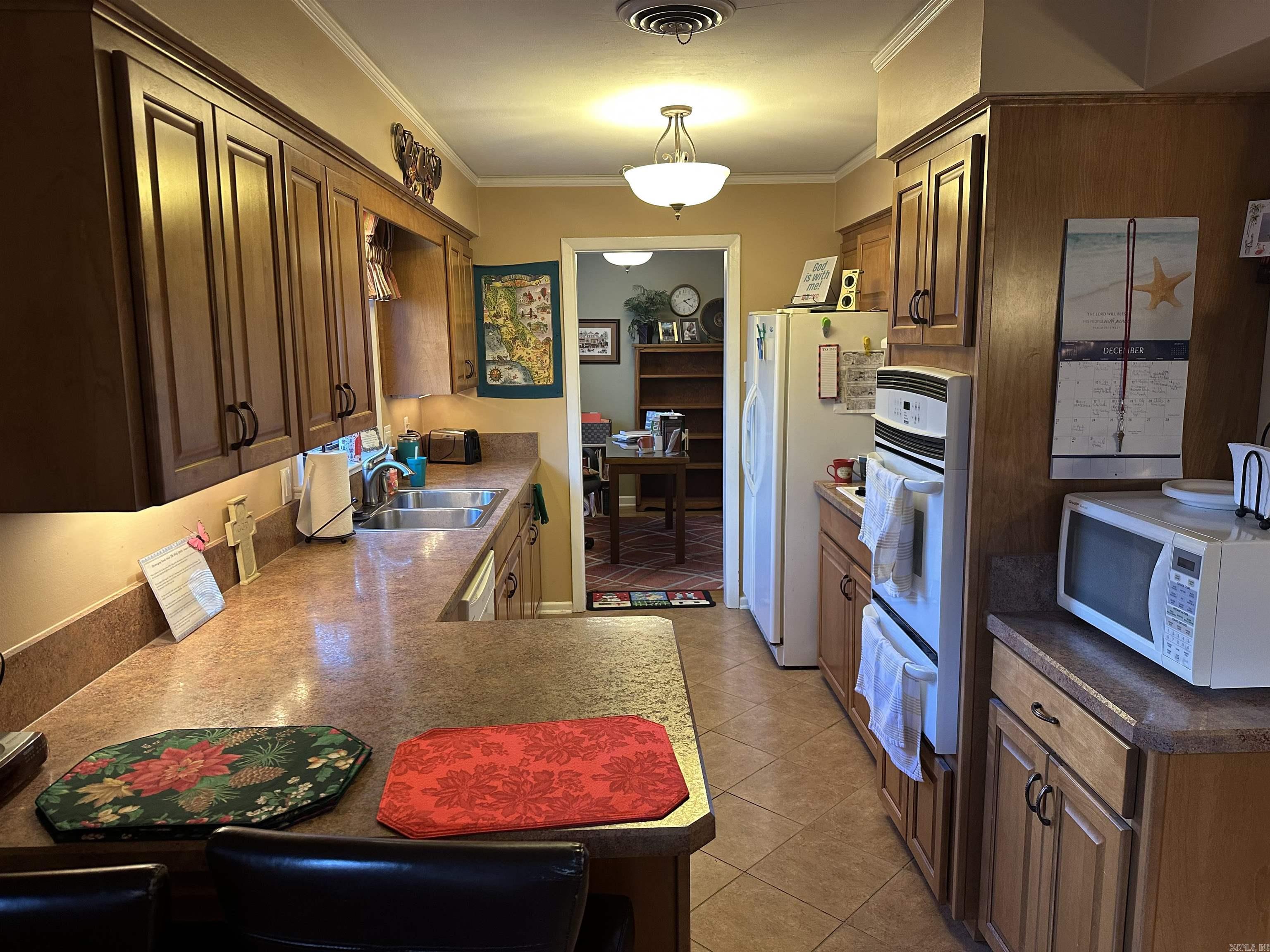 BRIARWOOD - Residential