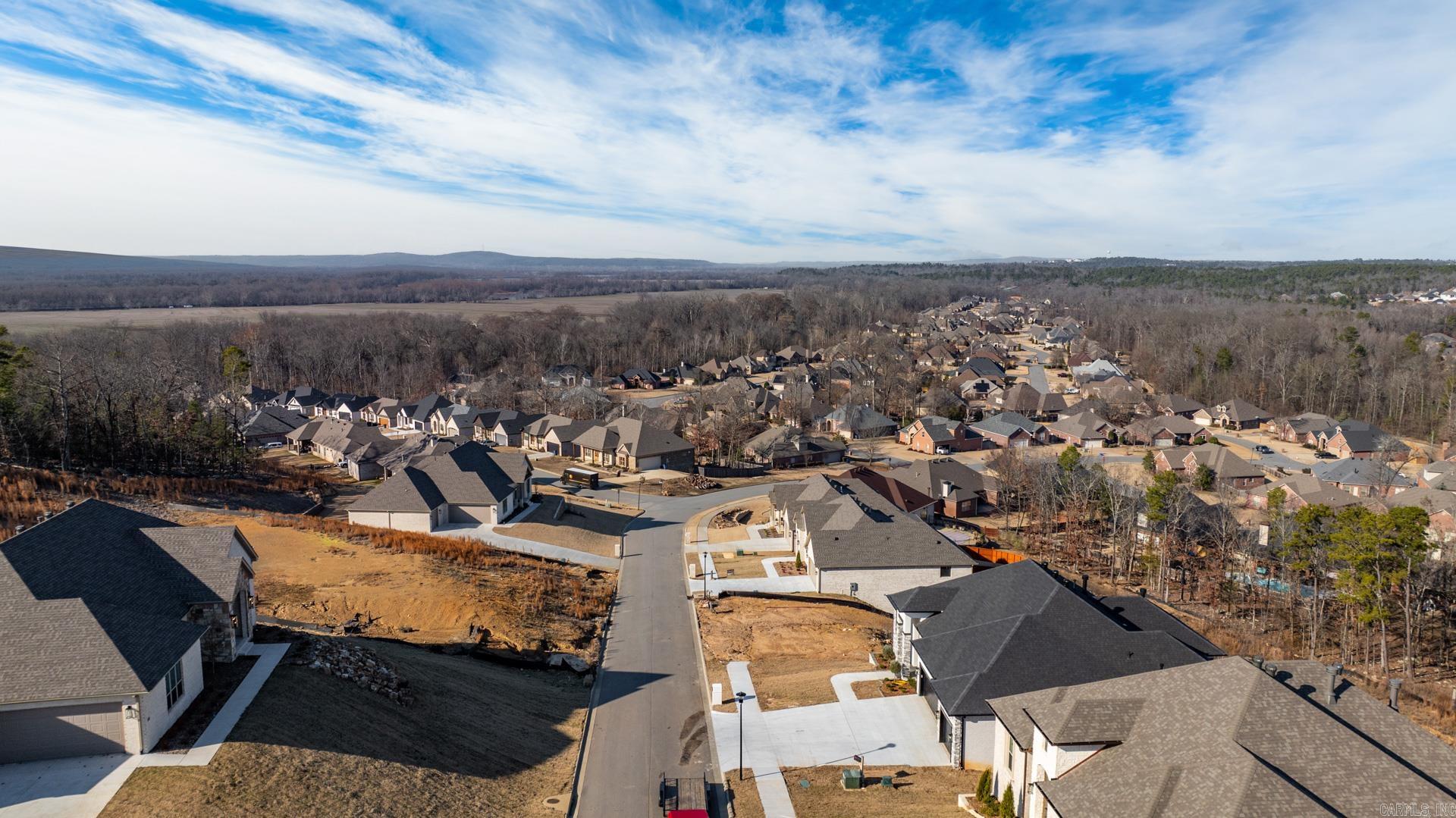 MAUMELLE VALLEY ESTATES - Residential