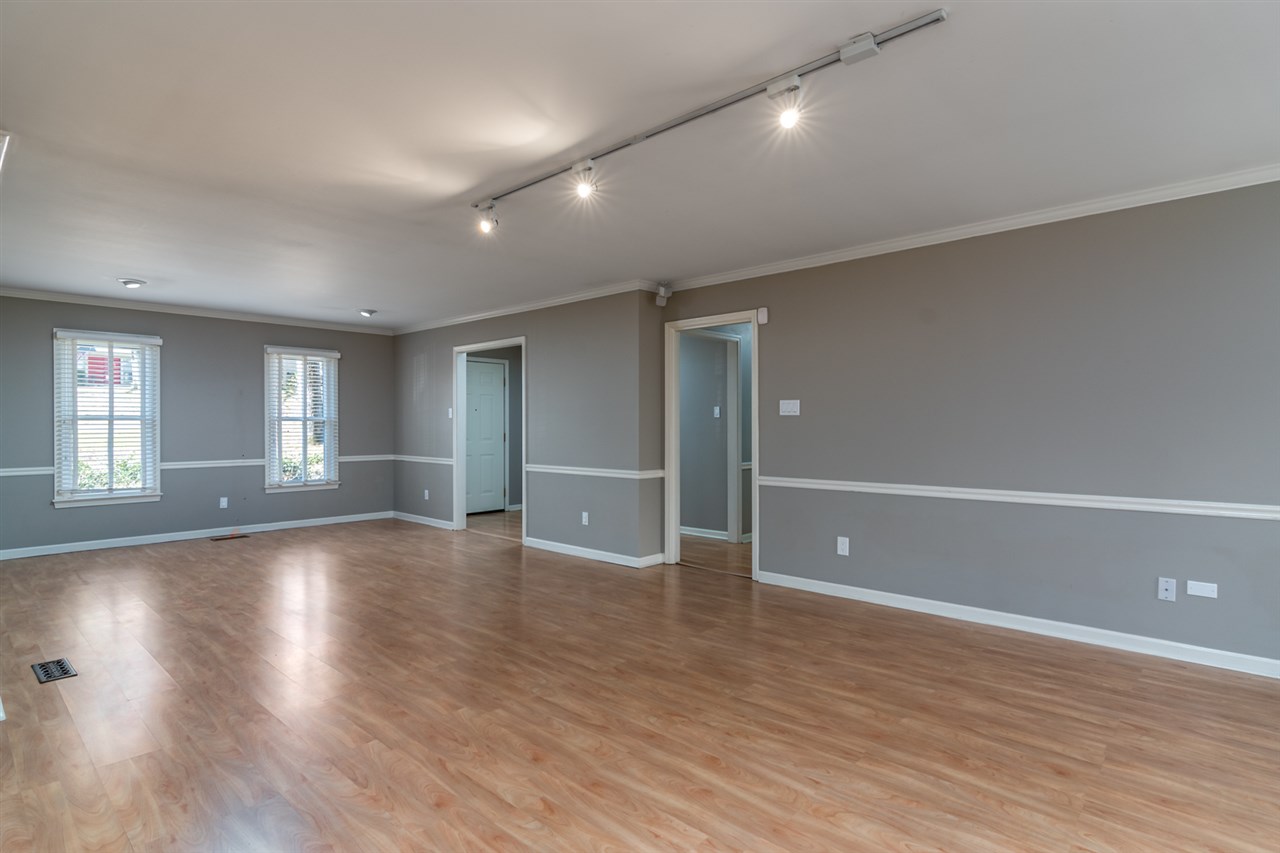 ST CHARLES ADDN - Residential