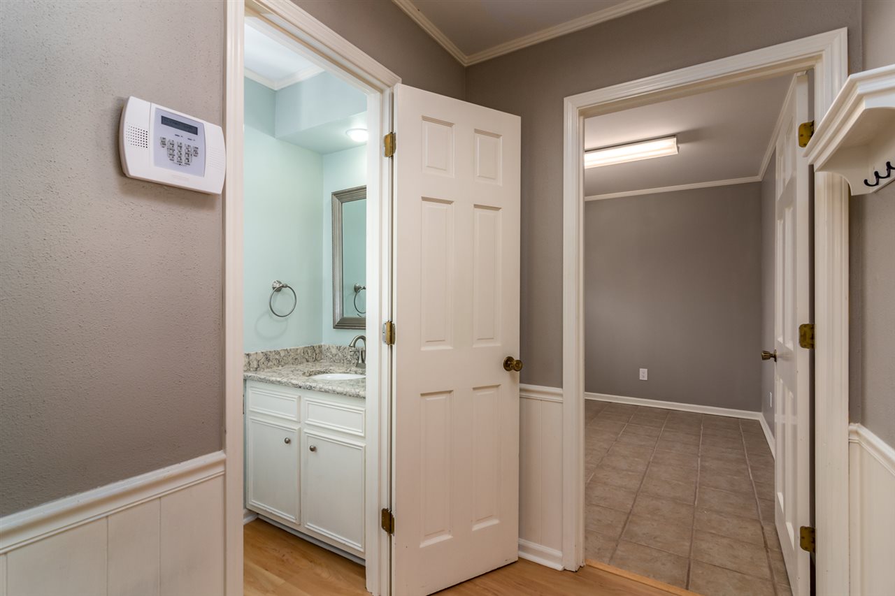 ST CHARLES ADDN - Residential