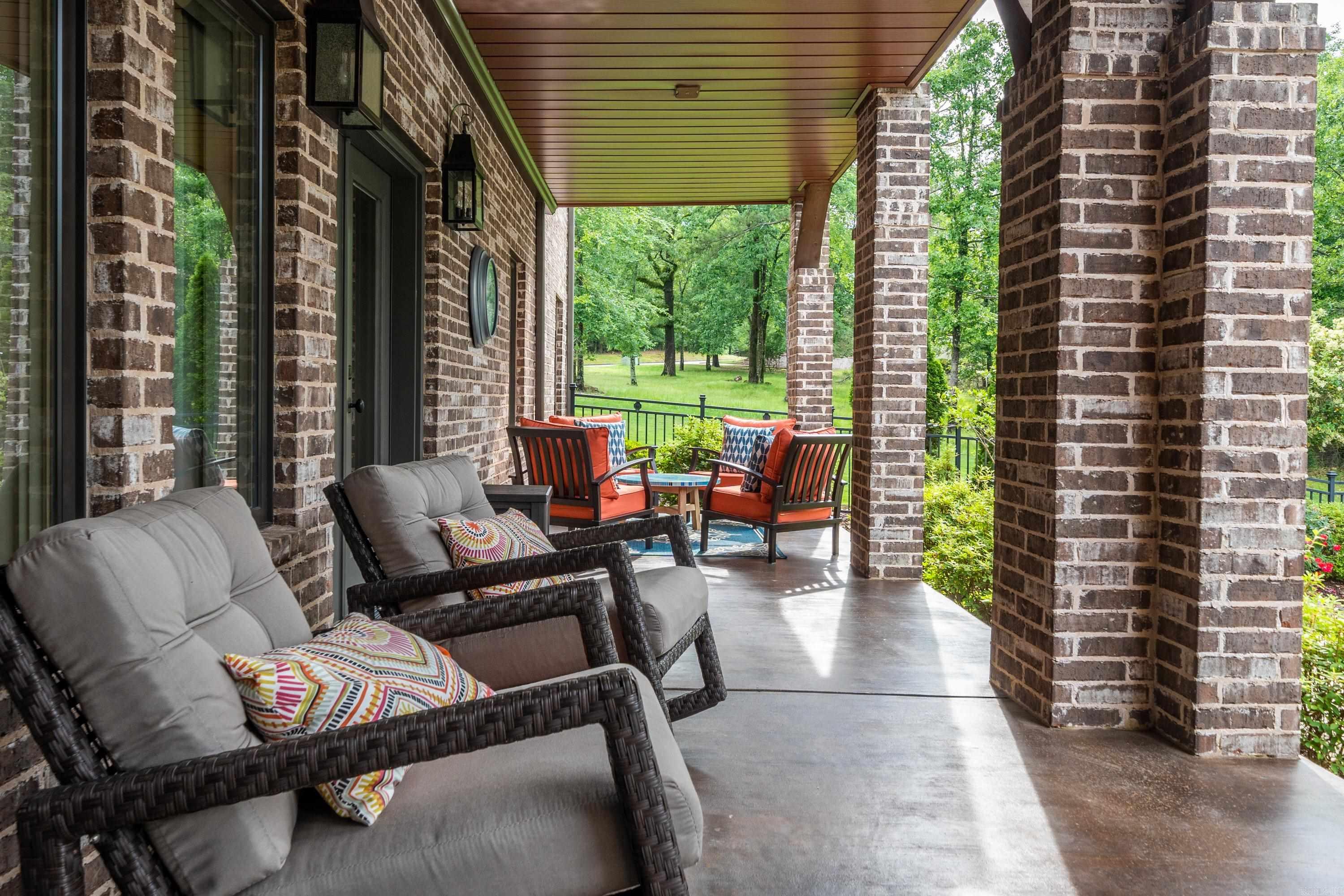 RED OAK RIDGE - Residential