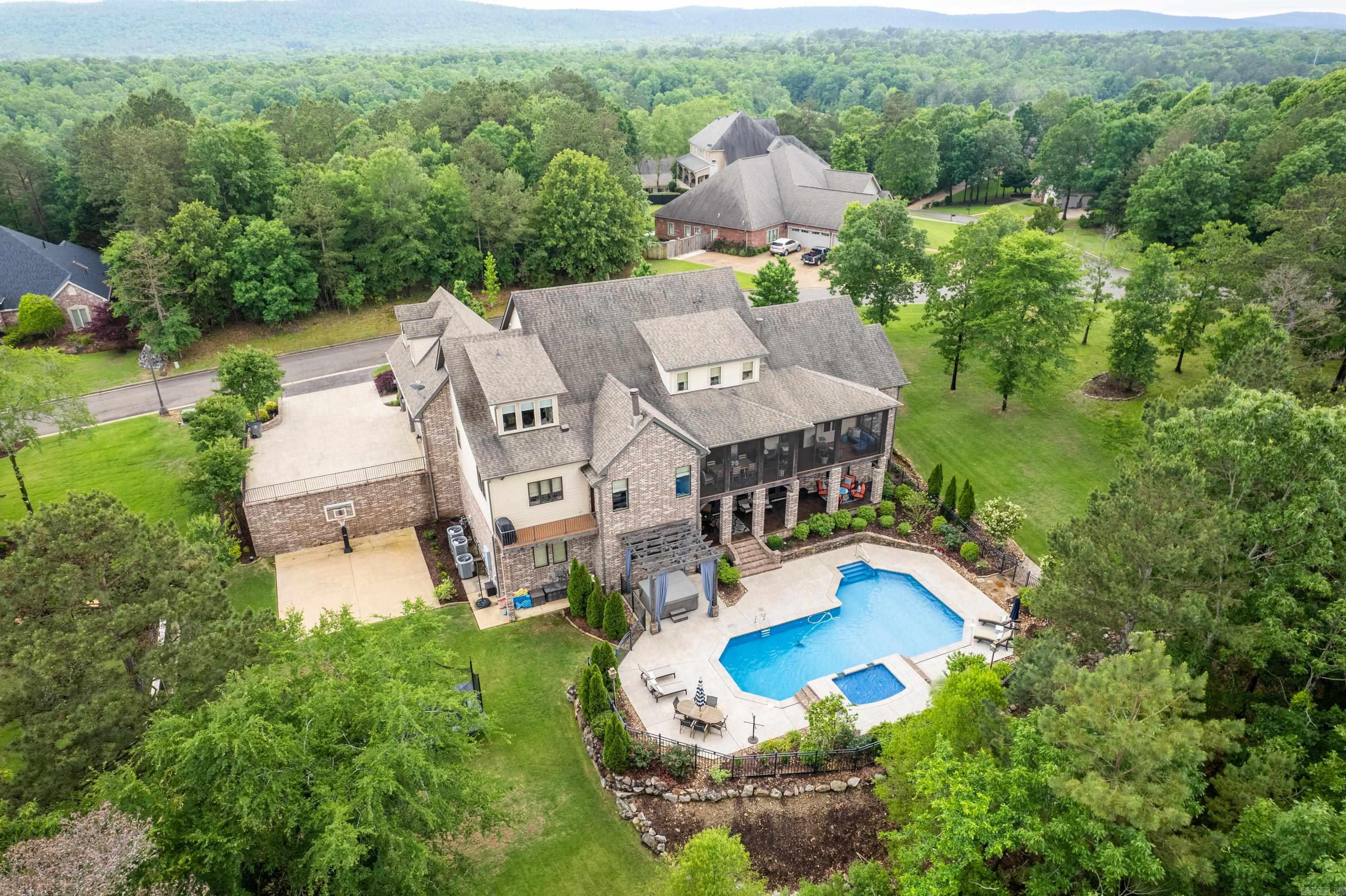 RED OAK RIDGE - Residential