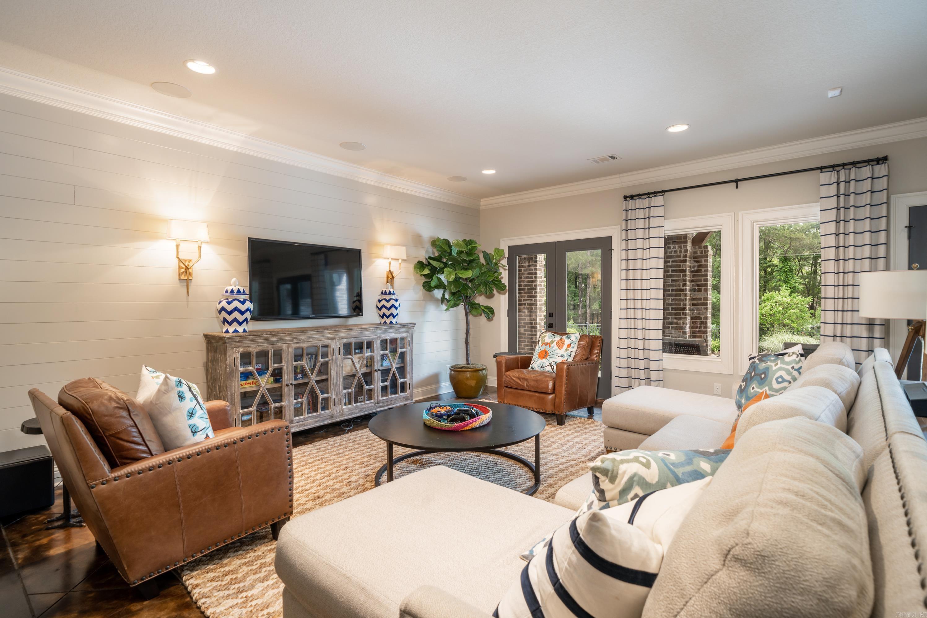 RED OAK RIDGE - Residential