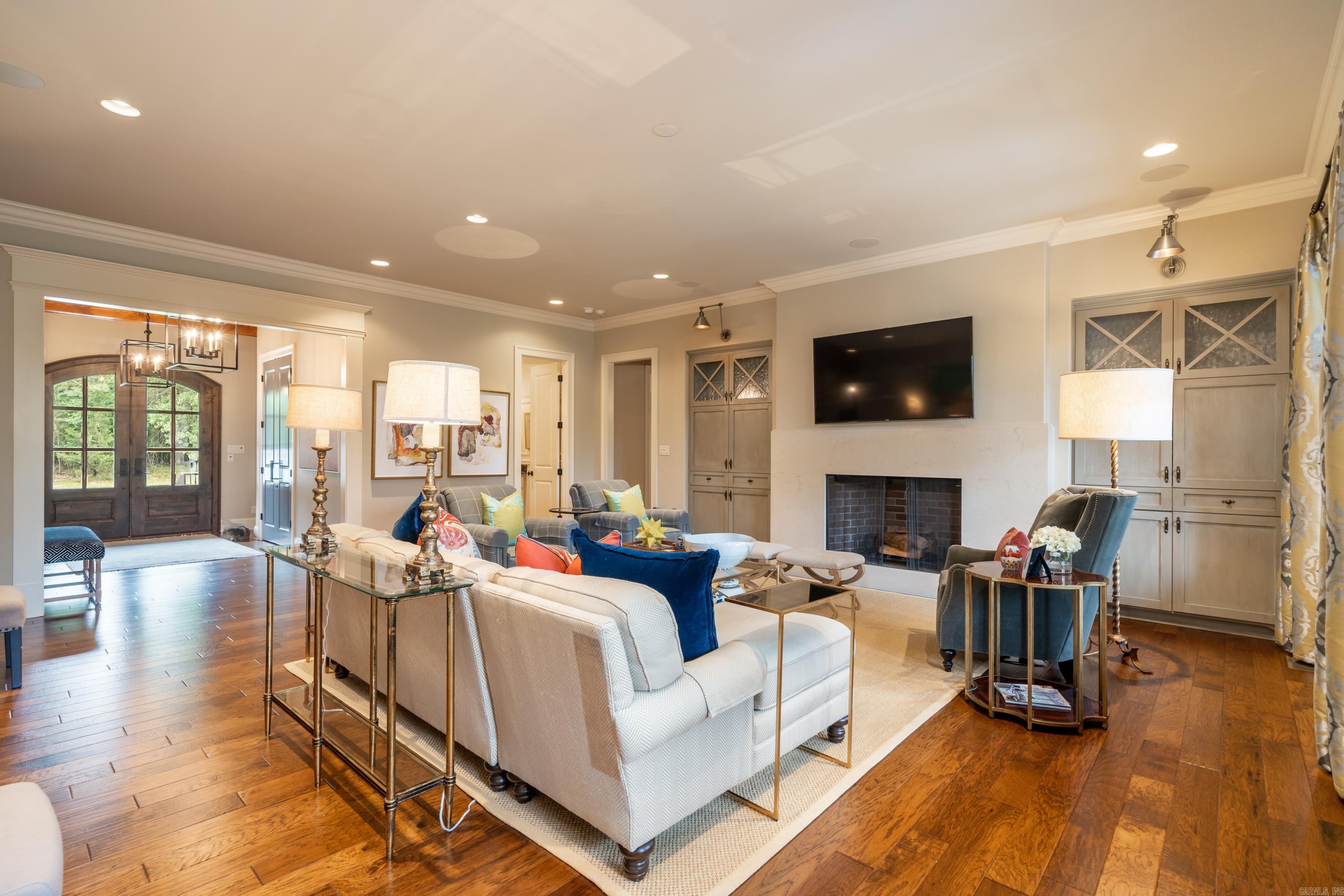 RED OAK RIDGE - Residential