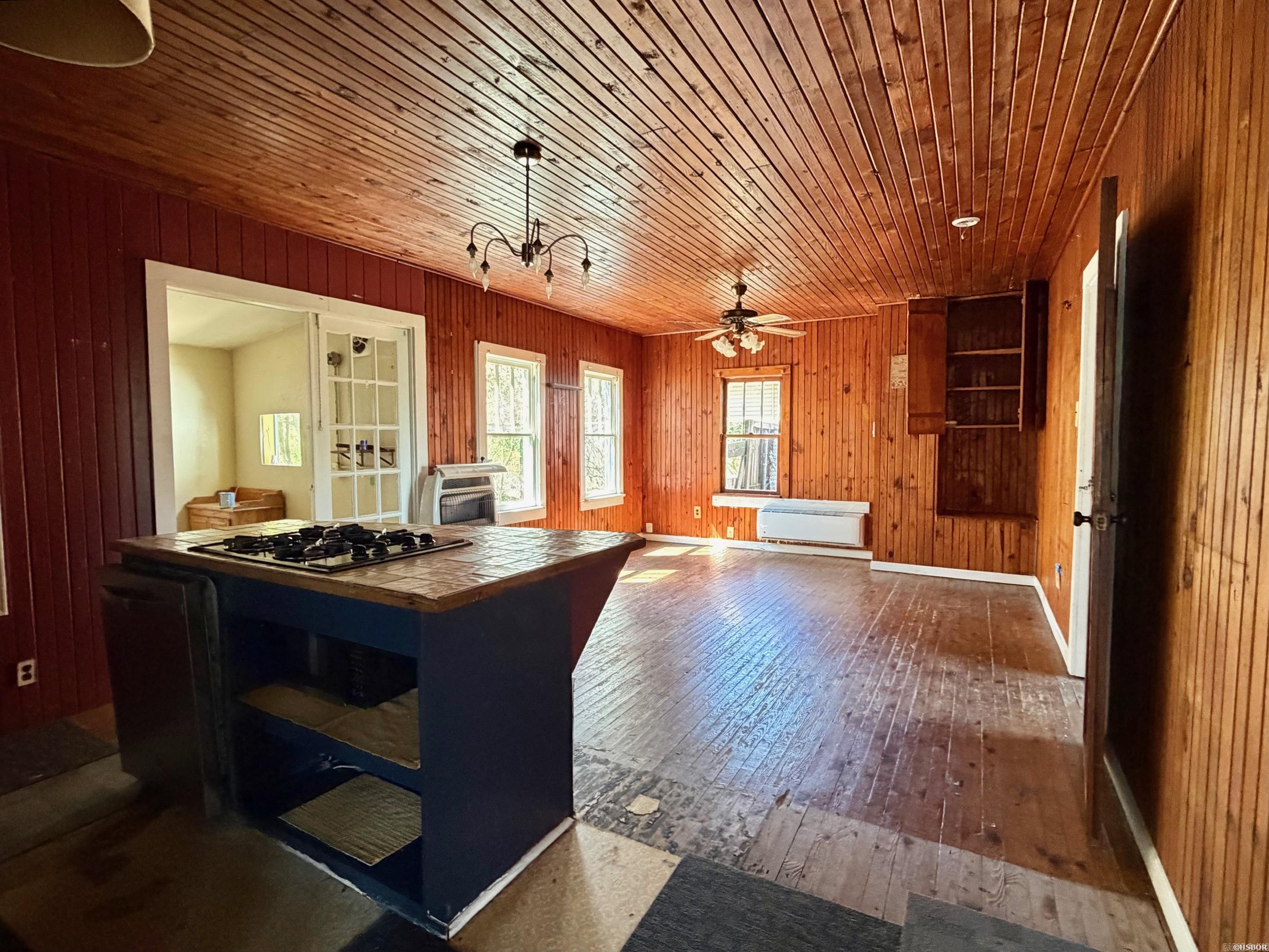 CHAPPELL HILL - Residential