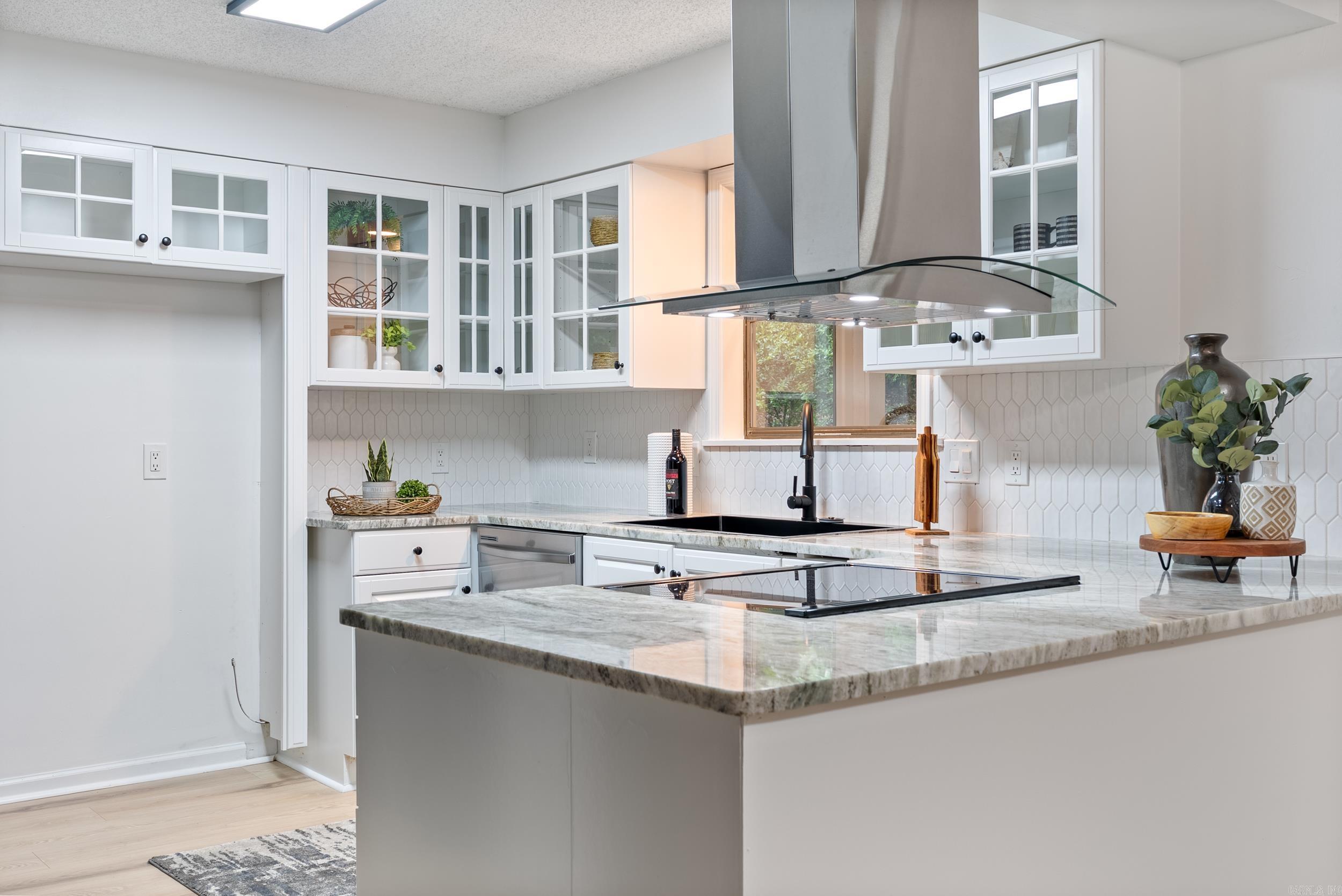 Santa Cruz - Residential