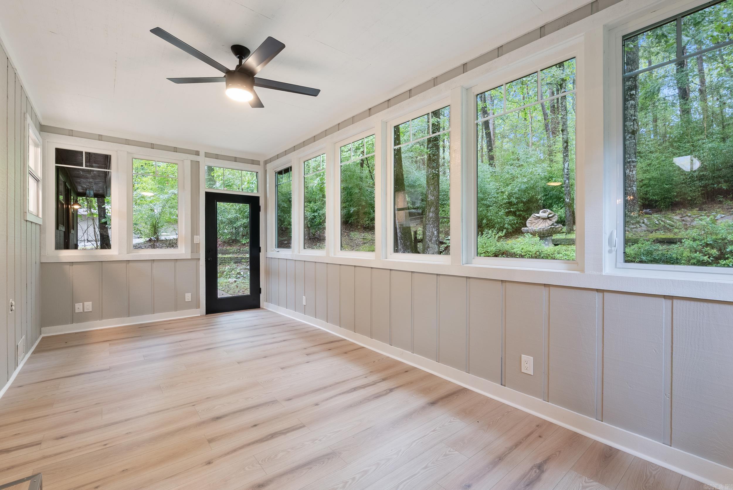 Santa Cruz - Residential