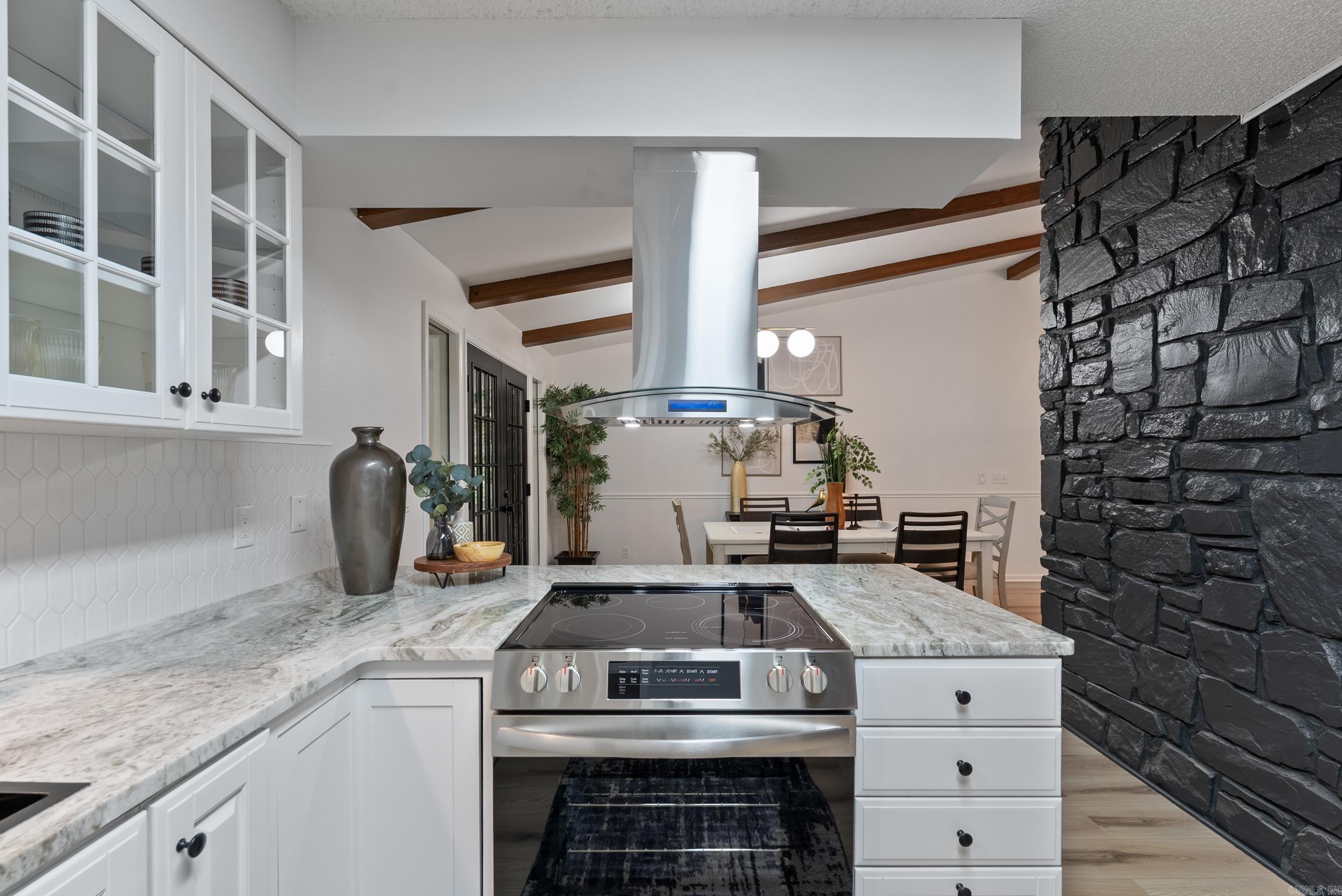 Santa Cruz - Residential