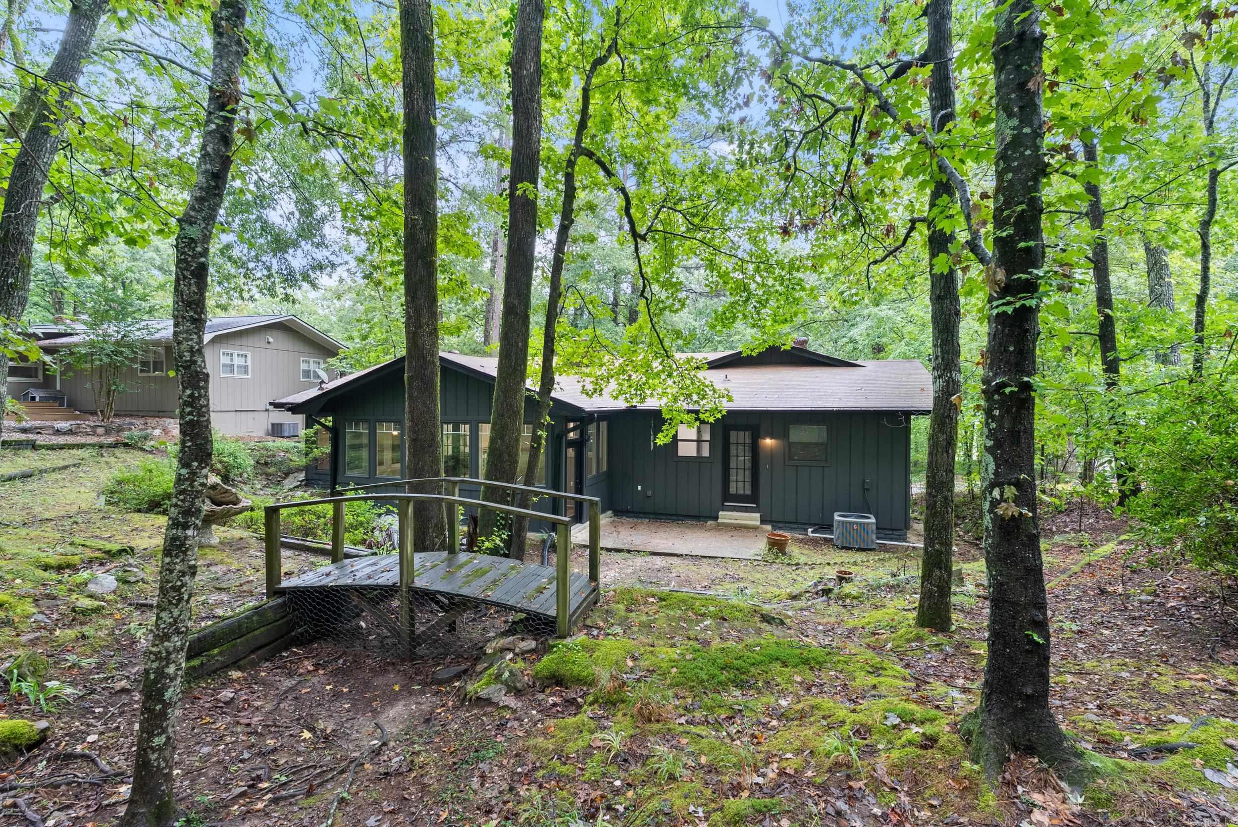 Santa Cruz - Residential