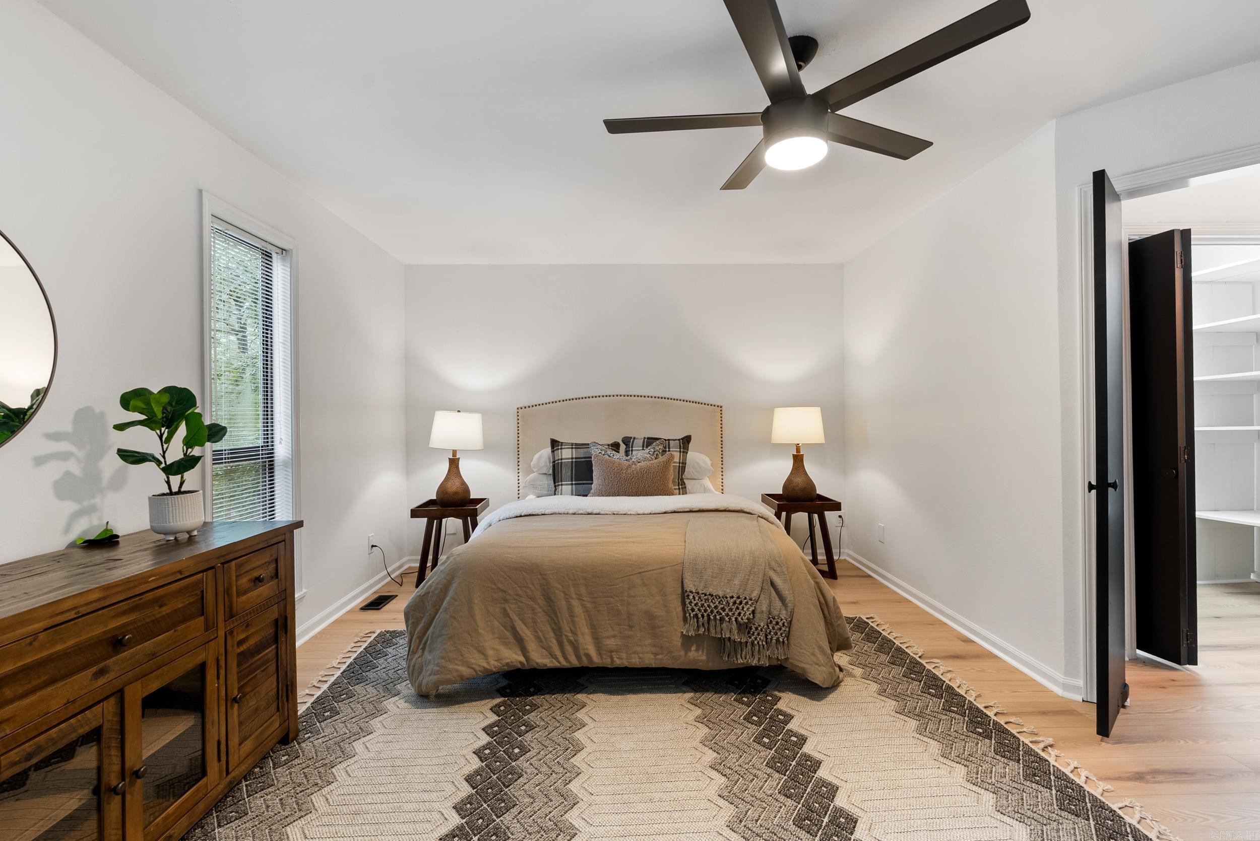 Santa Cruz - Residential