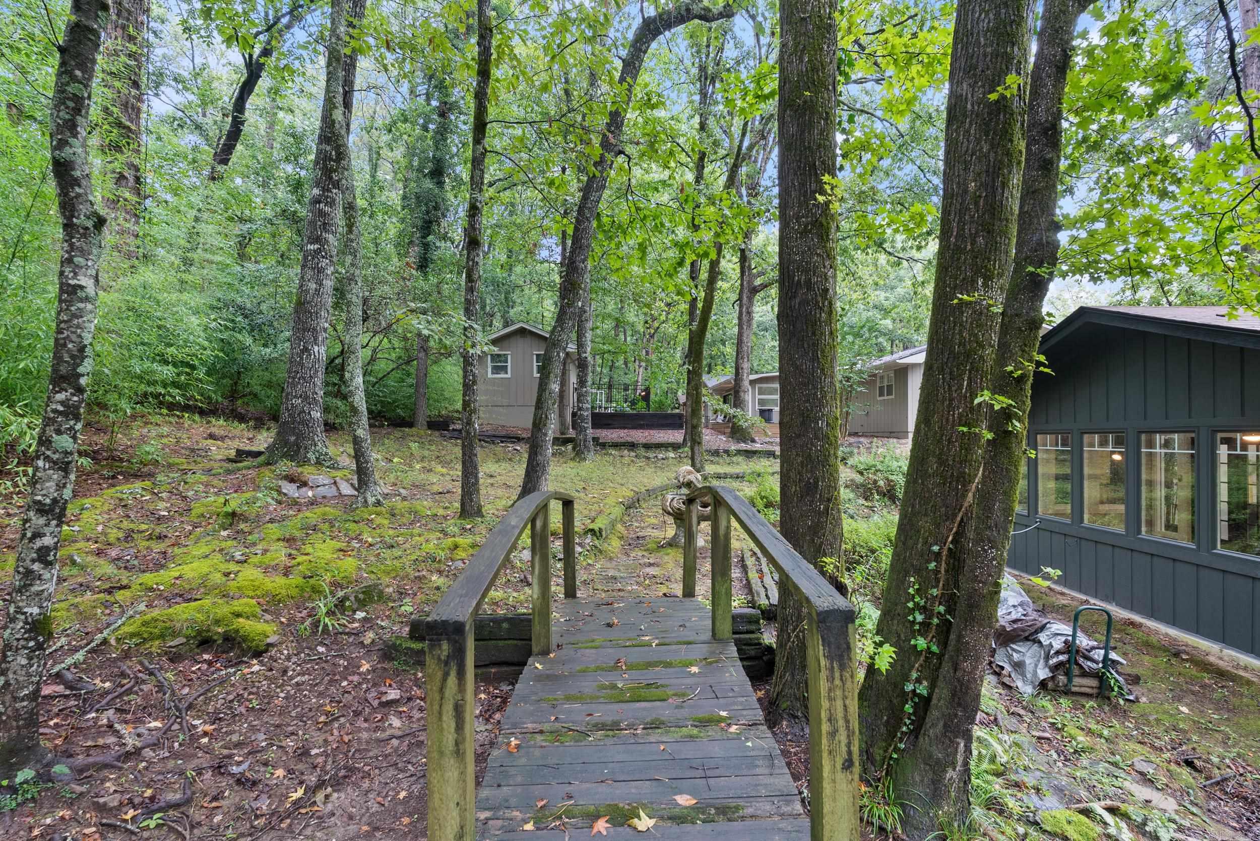 Santa Cruz - Residential