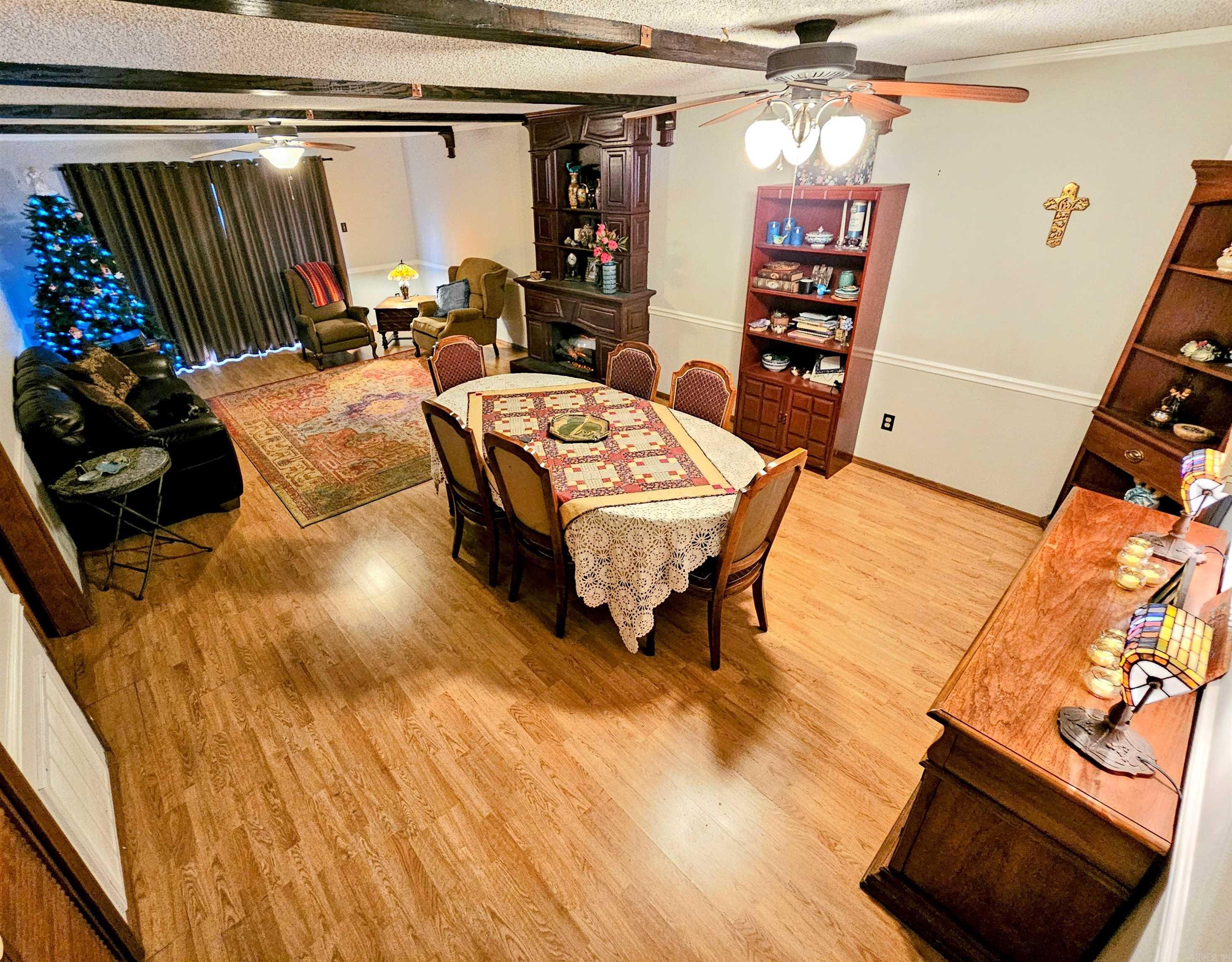 OAKLAWN VILLAGE EAST HPR - Residential