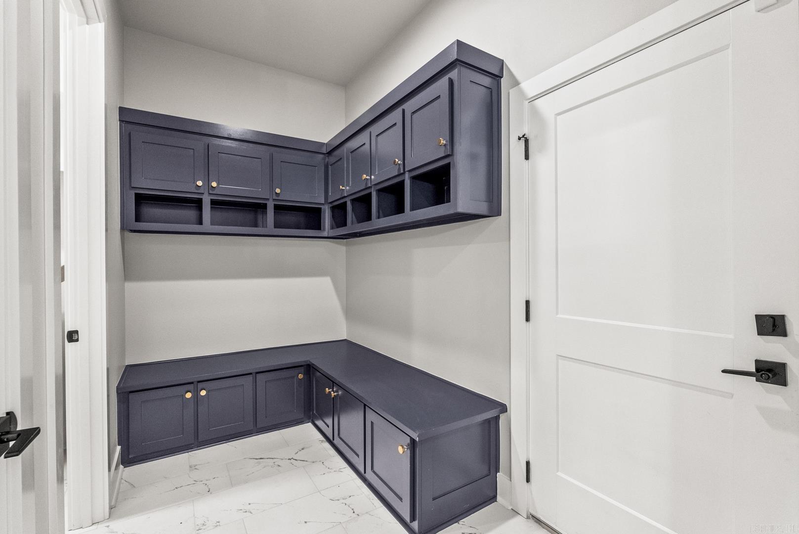 CHENAL VALLEY "FALSTONE COURT" - Residential