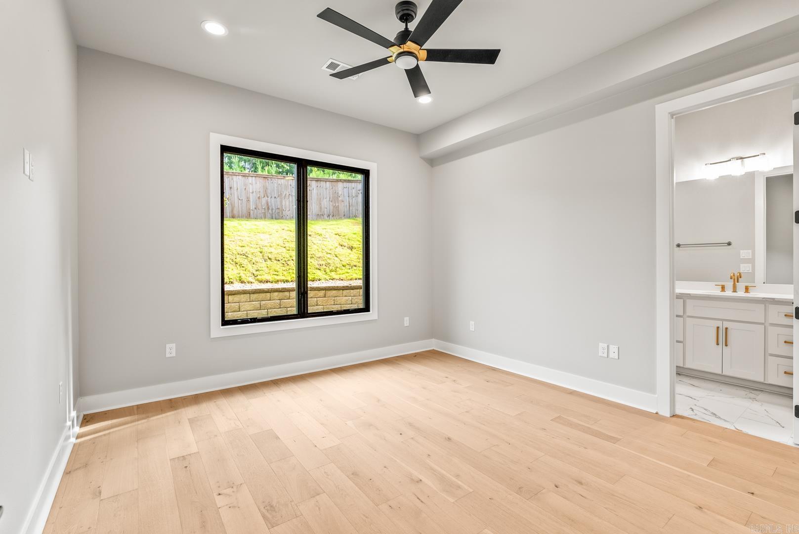 CHENAL VALLEY "FALSTONE COURT" - Residential