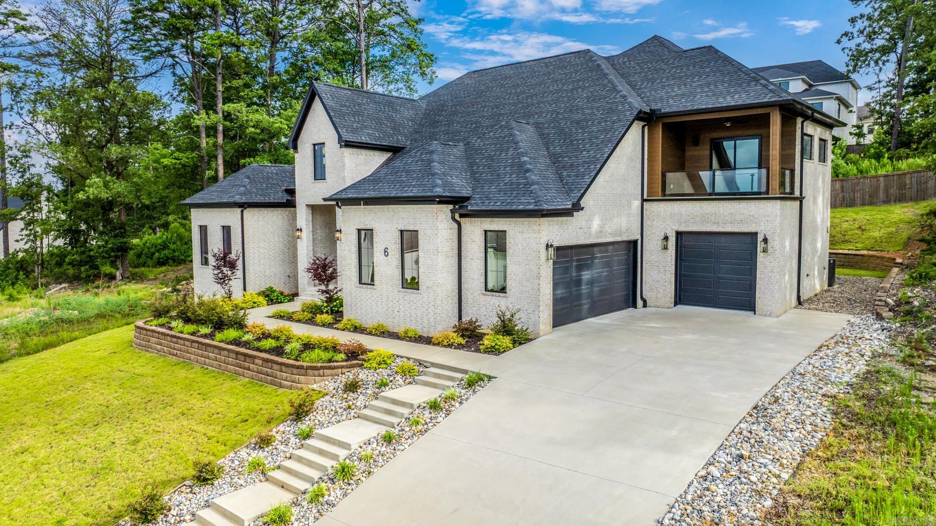 CHENAL VALLEY "FALSTONE COURT" - Residential