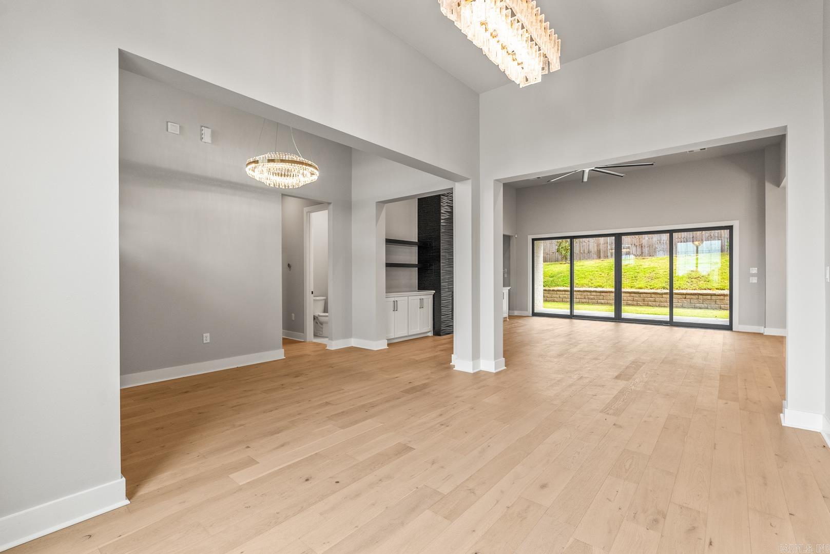 CHENAL VALLEY "FALSTONE COURT" - Residential