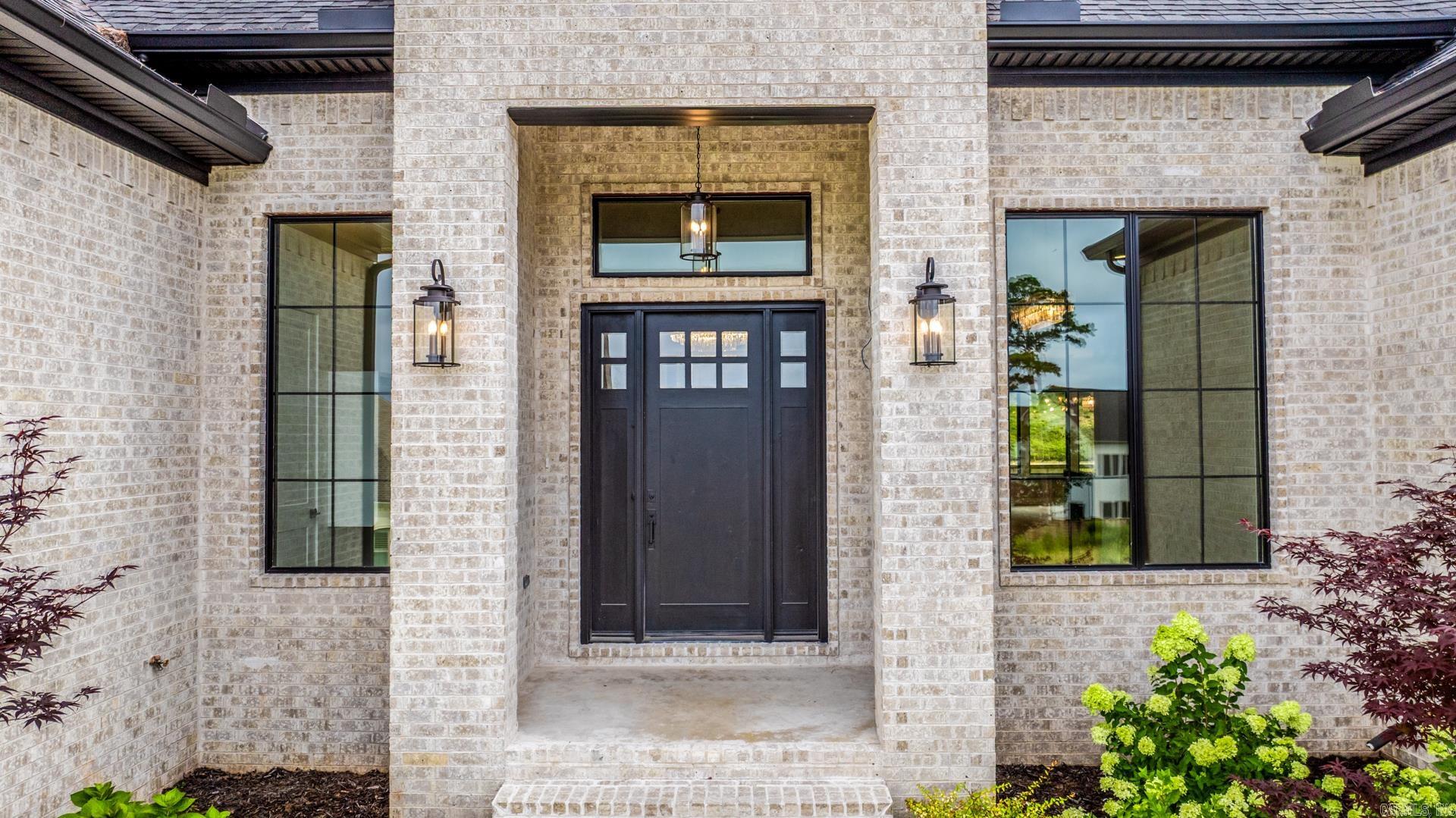 CHENAL VALLEY "FALSTONE COURT" - Residential