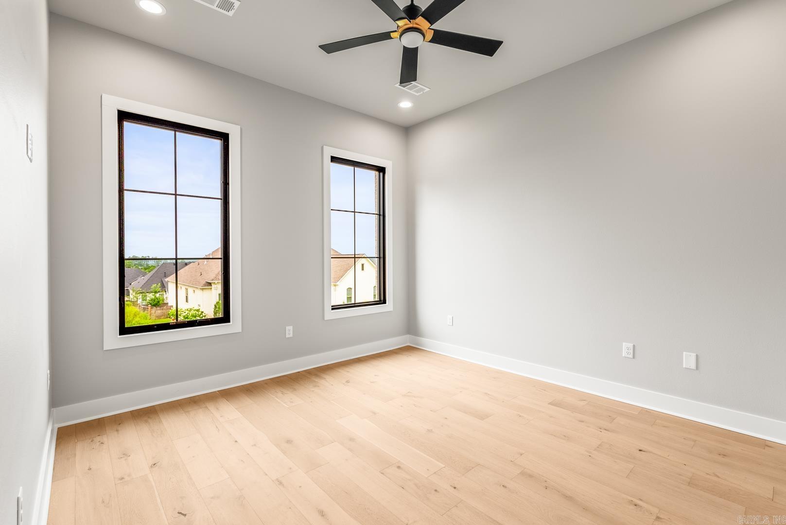 CHENAL VALLEY "FALSTONE COURT" - Residential