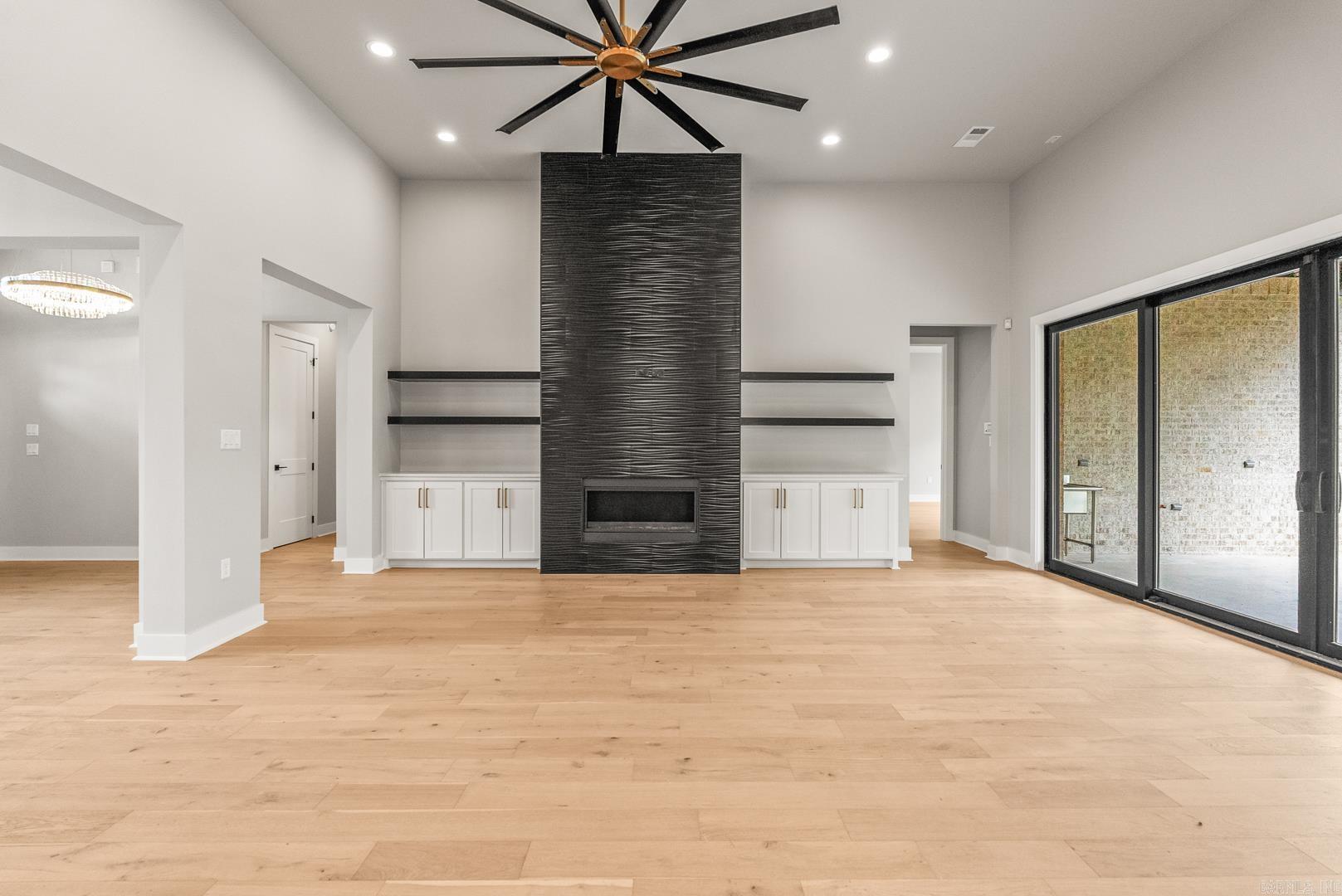 CHENAL VALLEY "FALSTONE COURT" - Residential