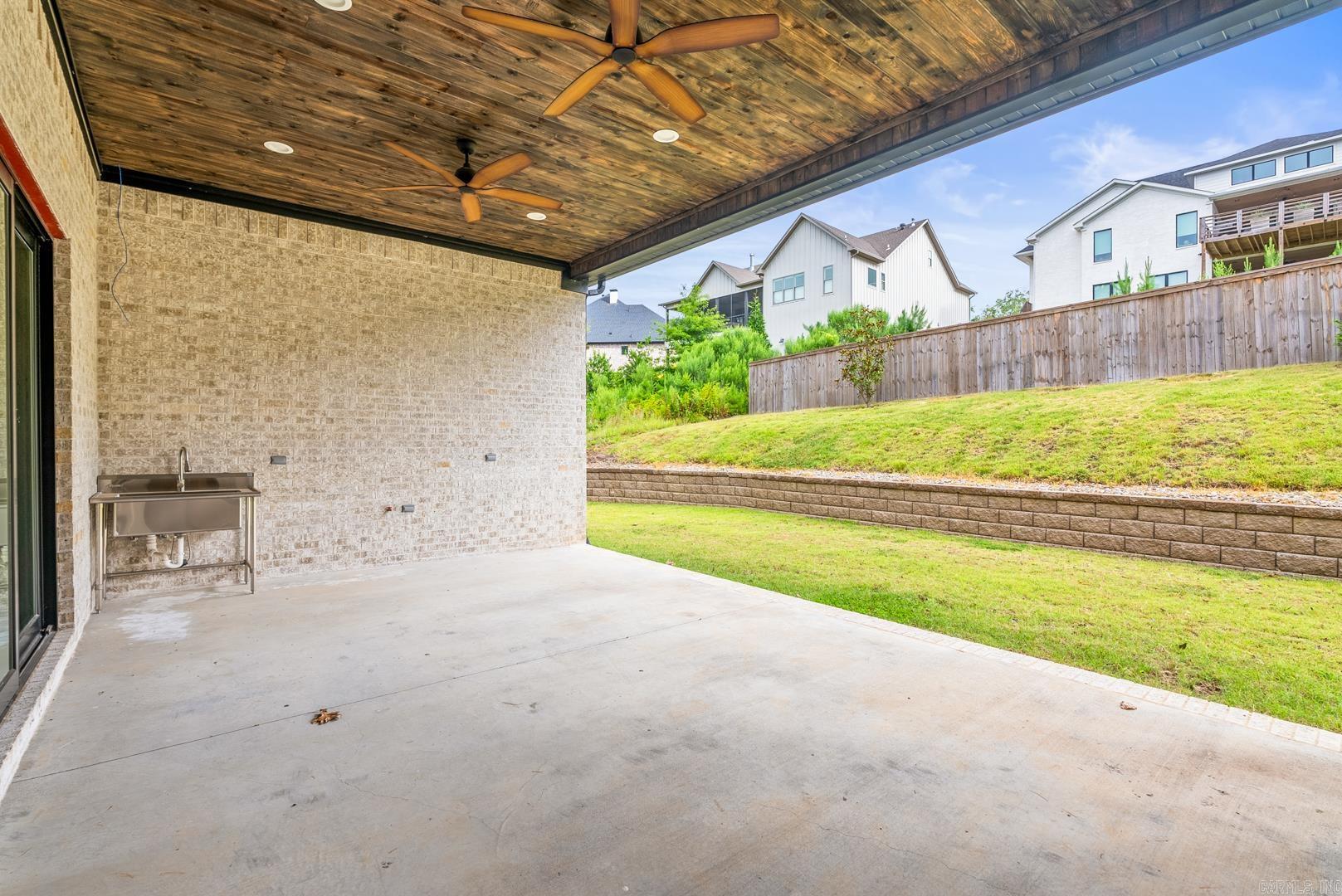 CHENAL VALLEY "FALSTONE COURT" - Residential