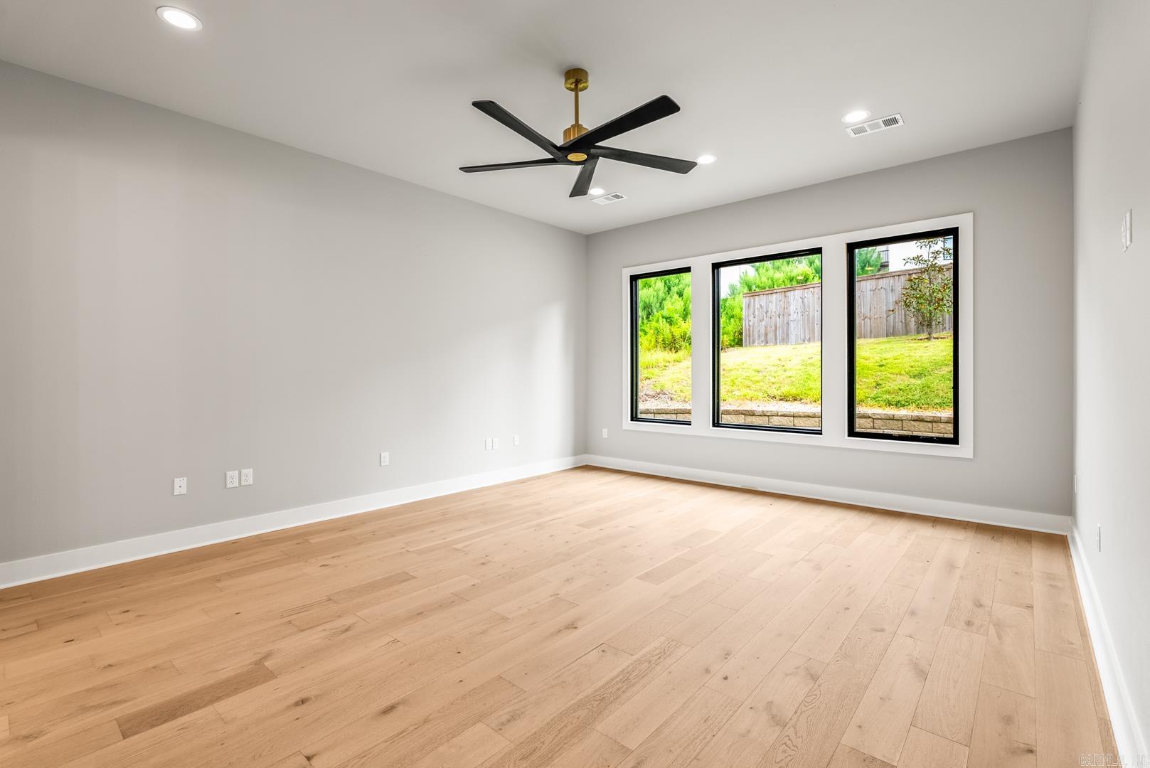 CHENAL VALLEY "FALSTONE COURT" - Residential