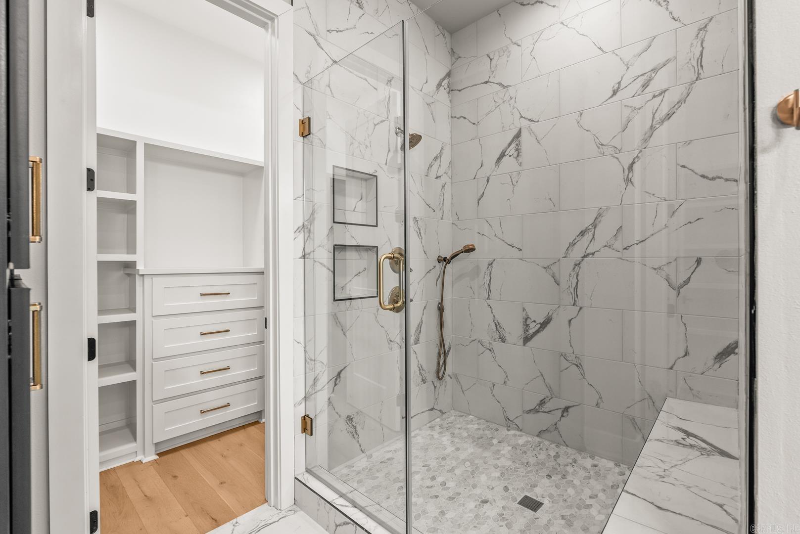 CHENAL VALLEY "FALSTONE COURT" - Residential