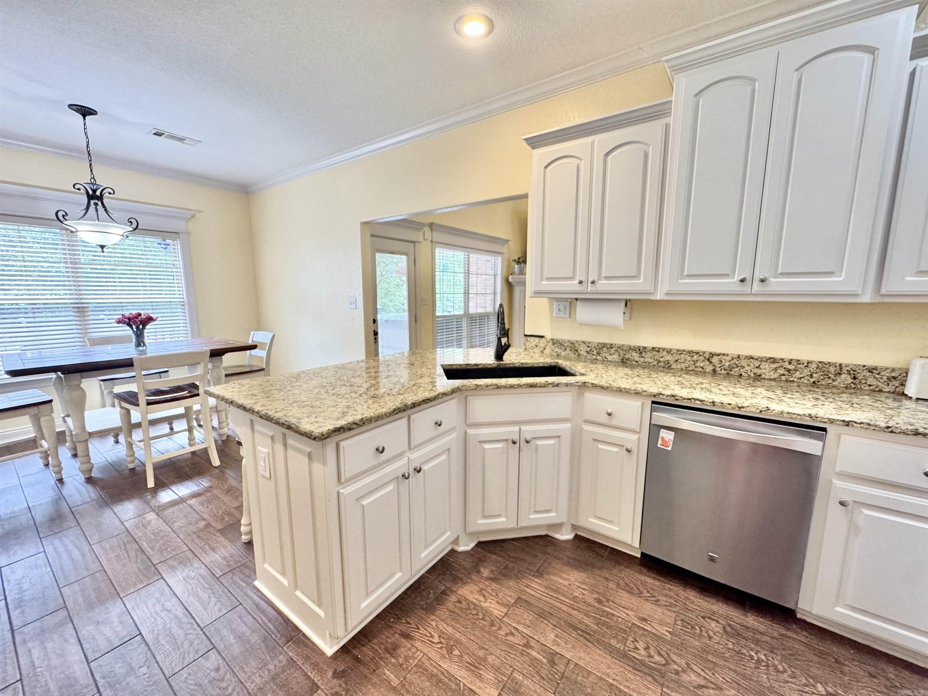MAGNESS CREEK NORTH - Residential