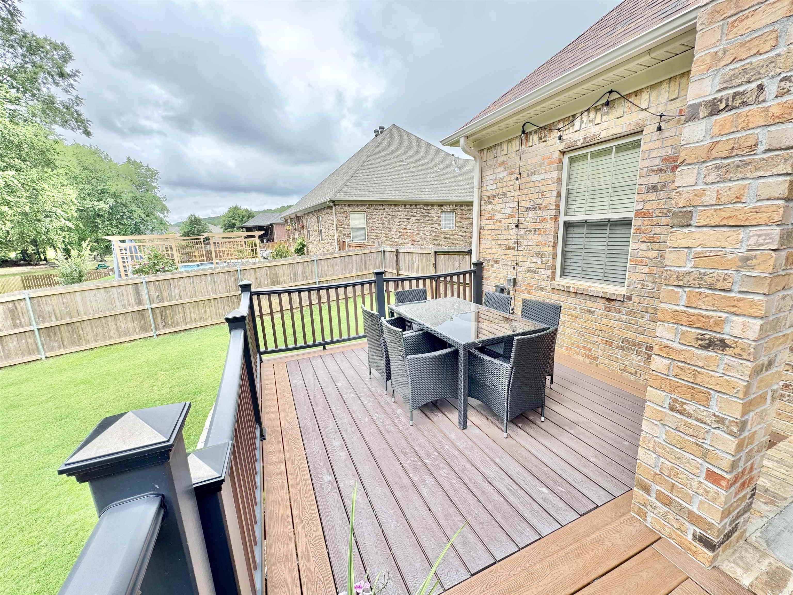 MAGNESS CREEK NORTH - Residential