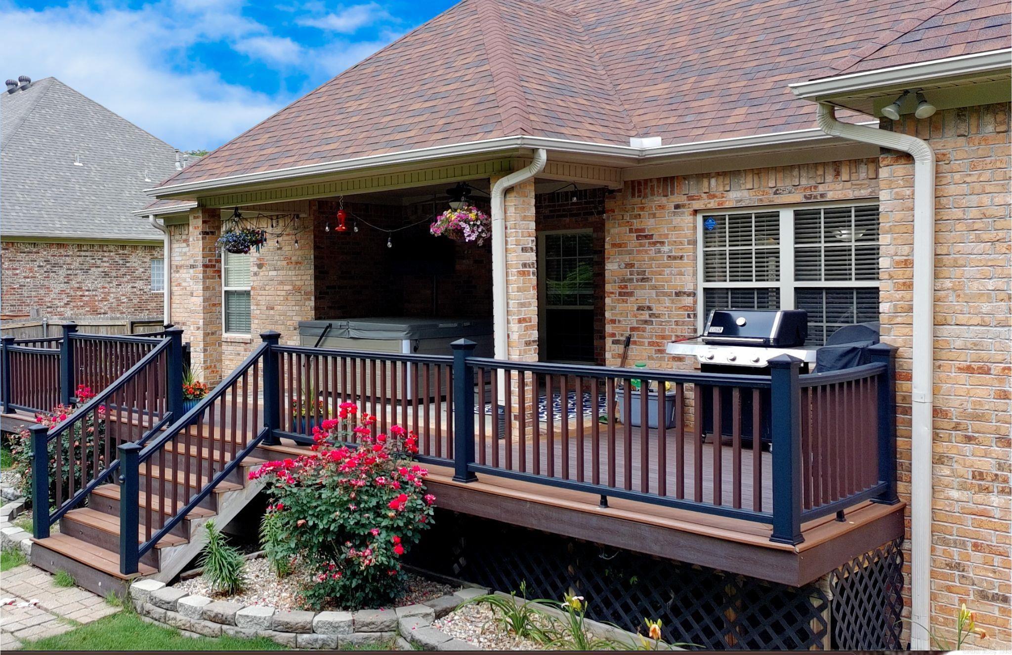 MAGNESS CREEK NORTH - Residential