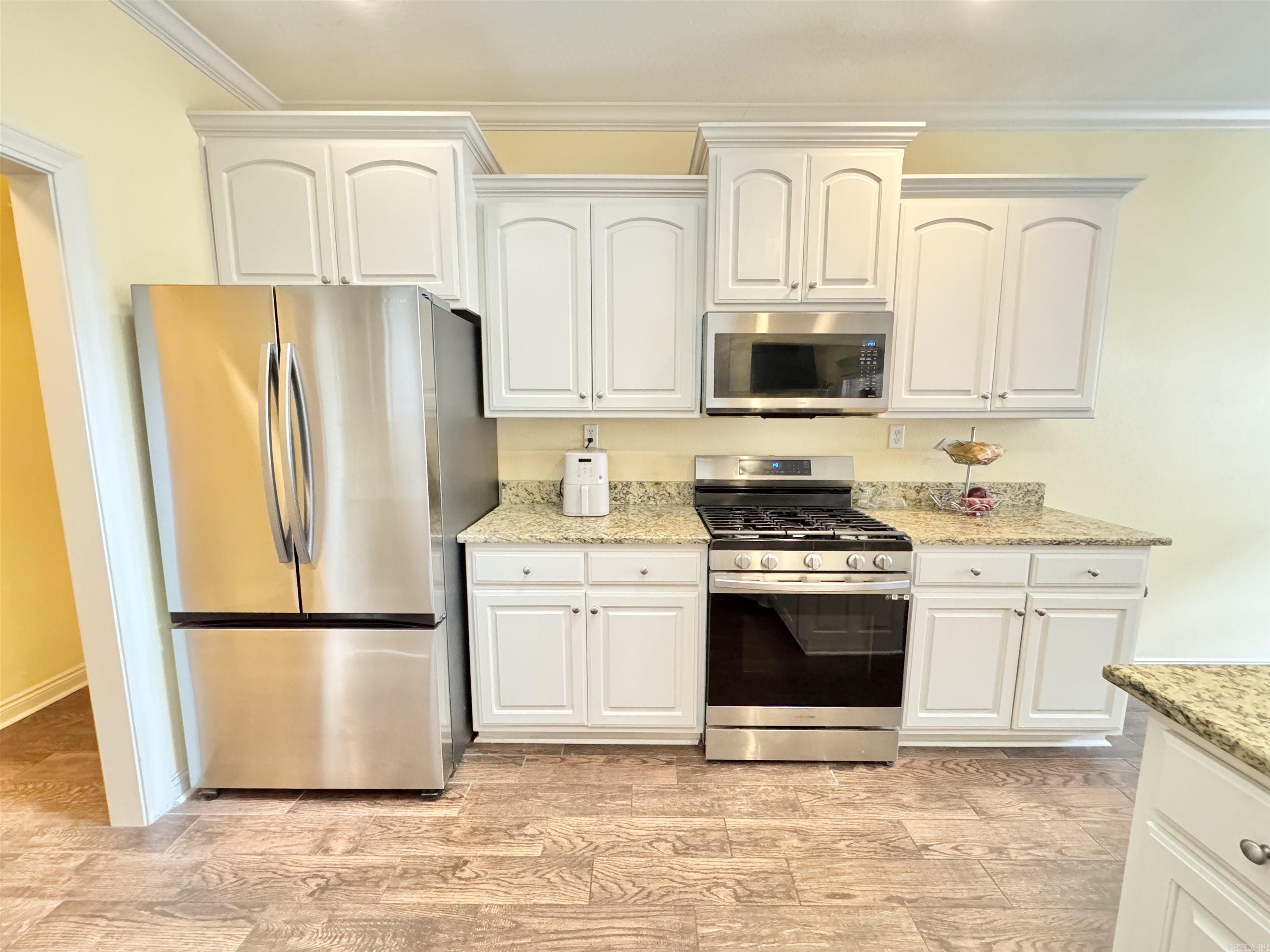 MAGNESS CREEK NORTH - Residential