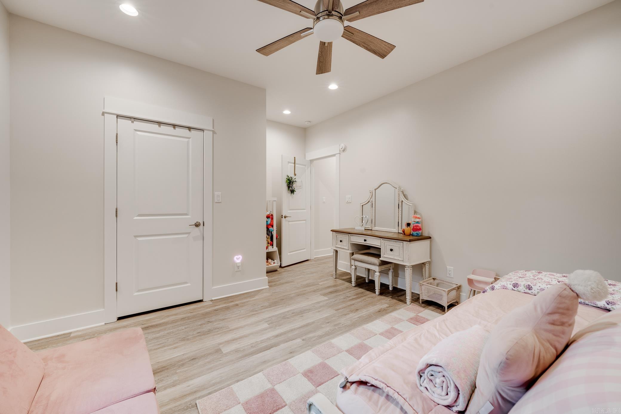 GRAND VIEW HEIGHTS - Residential