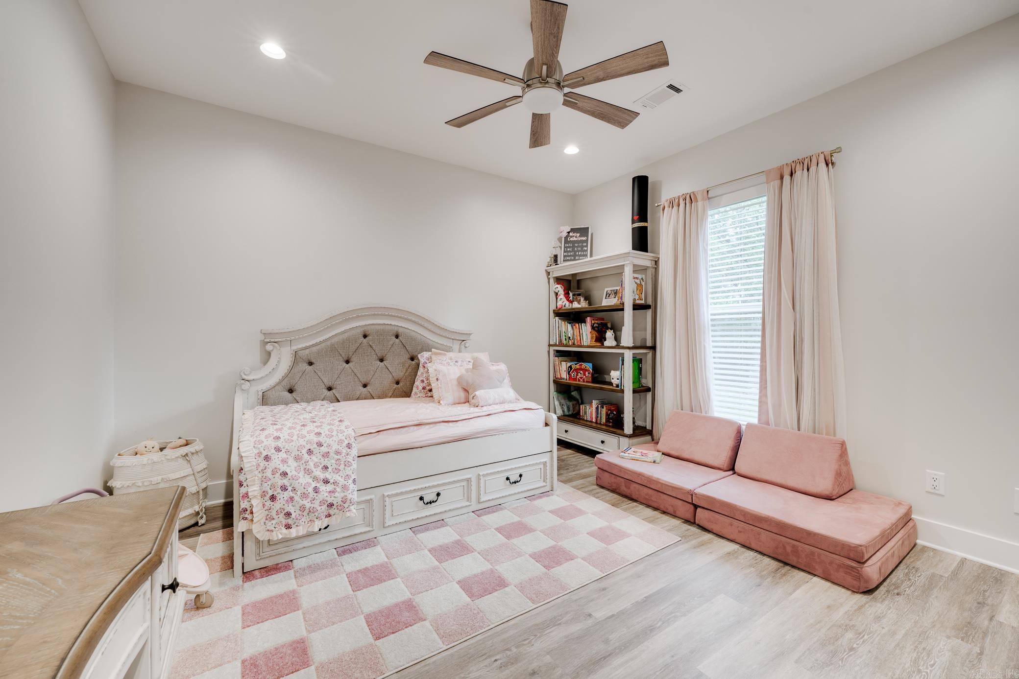 GRAND VIEW HEIGHTS - Residential