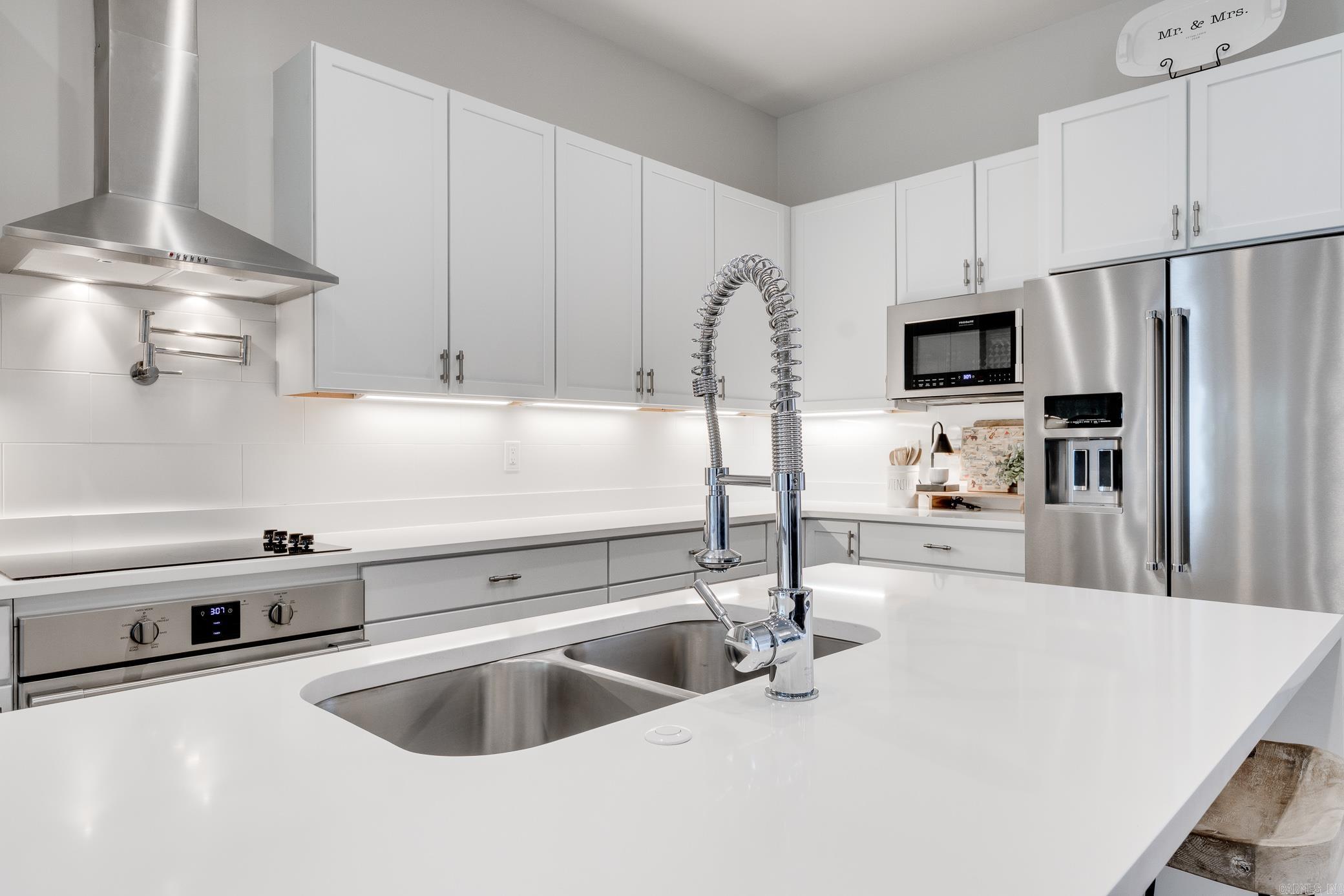 GRAND VIEW HEIGHTS - Residential