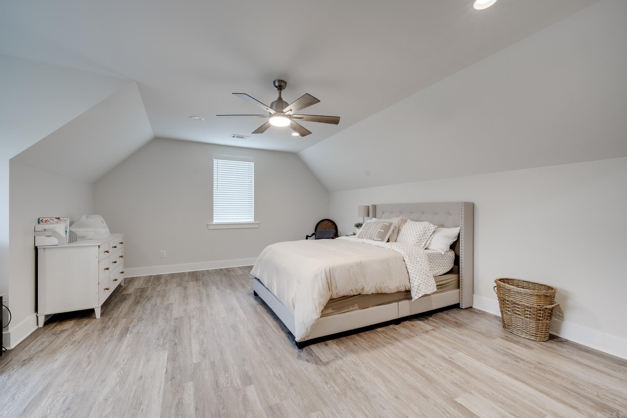 GRAND VIEW HEIGHTS - Residential