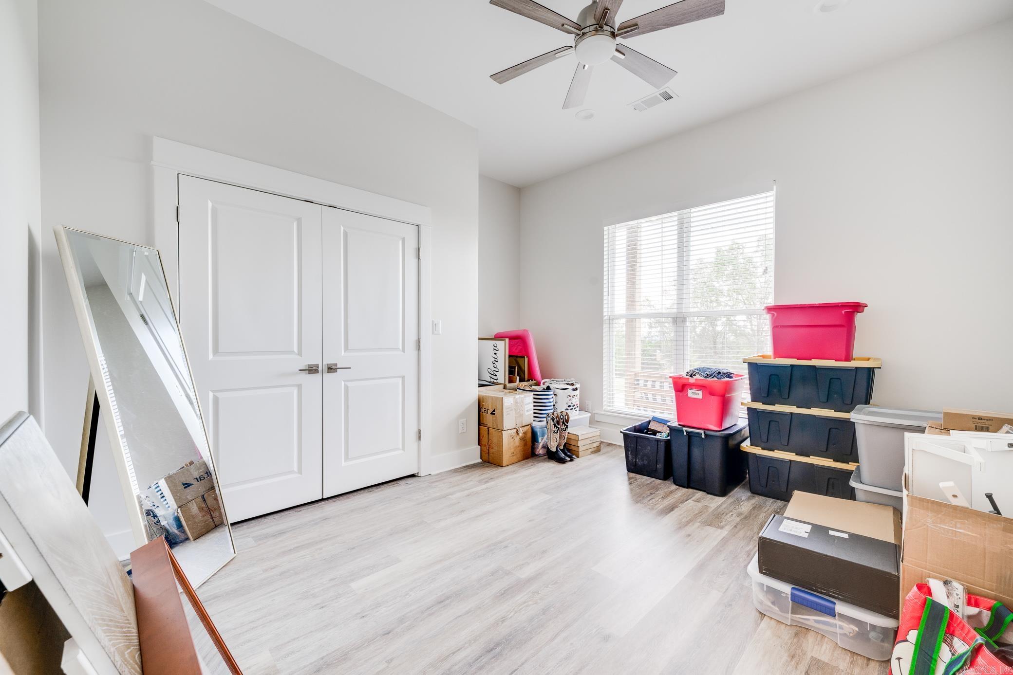 GRAND VIEW HEIGHTS - Residential