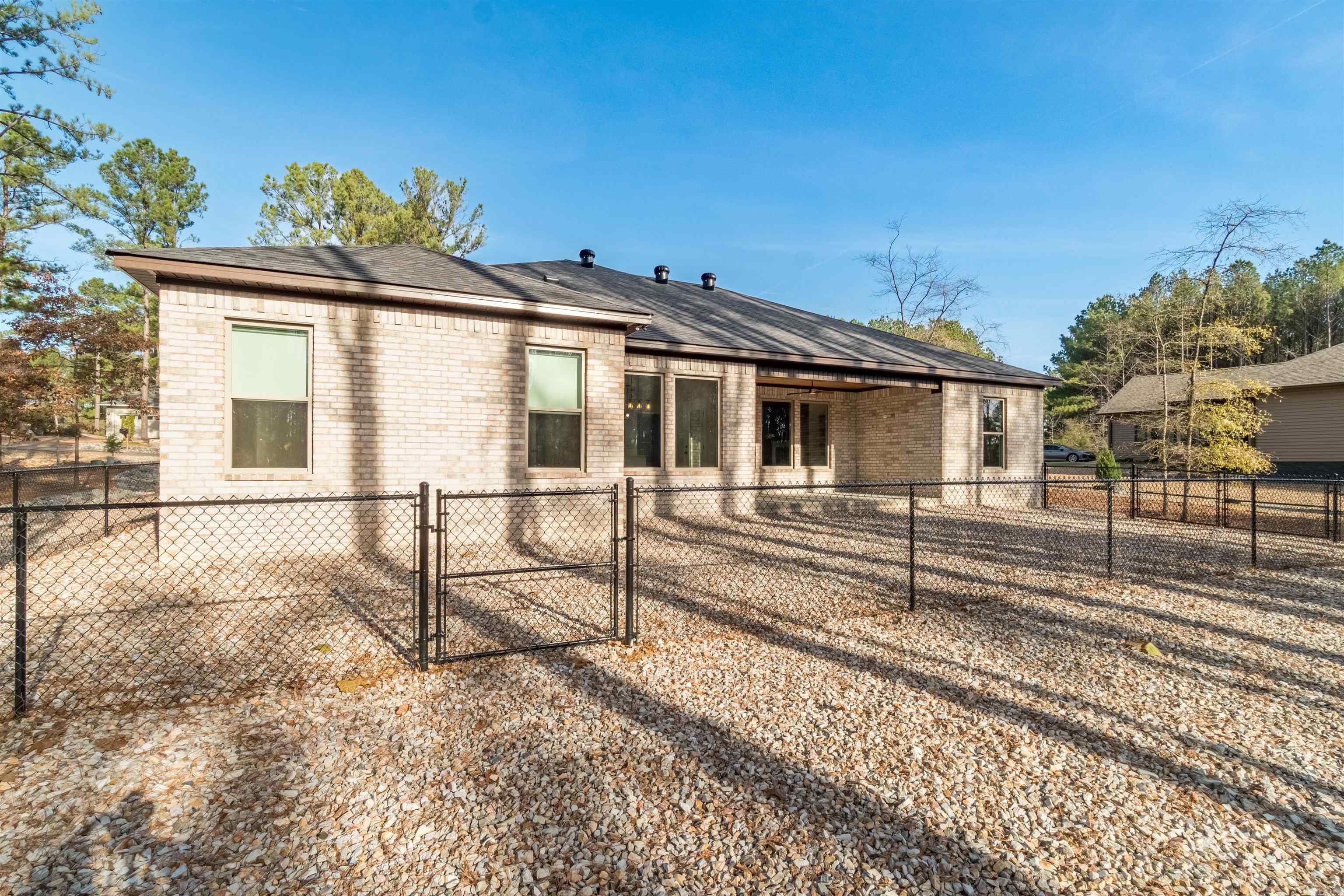 Isabella - Residential