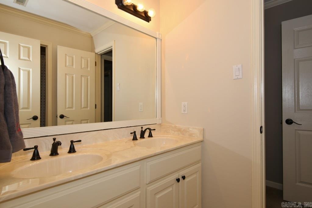 CHENAL VALLEY BAYONNE PLACE - Residential