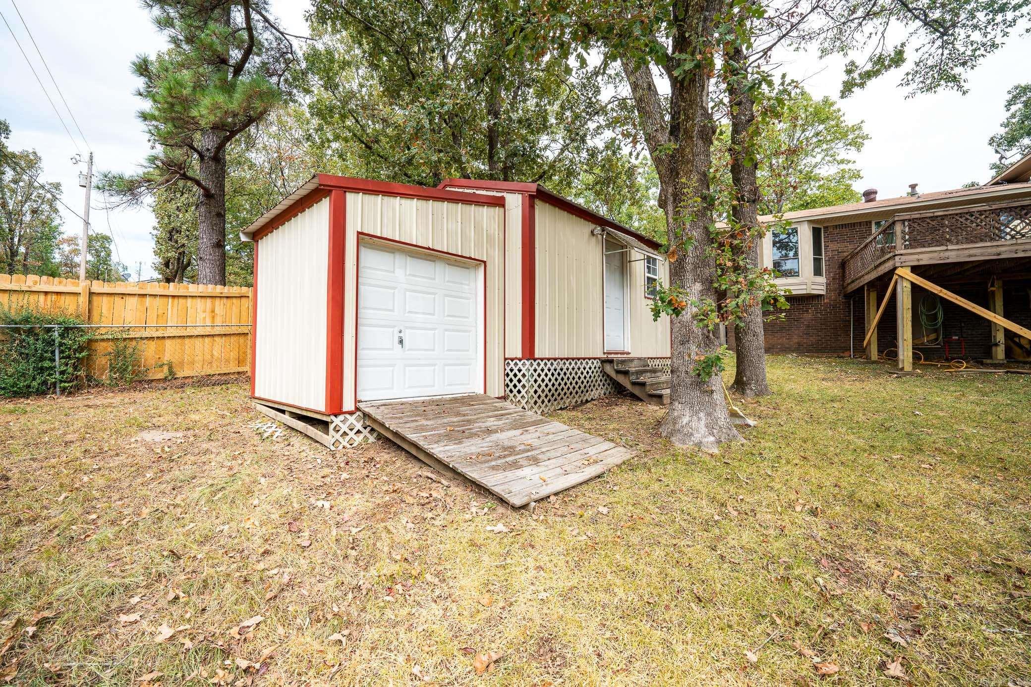 SANDALWOOD - Residential