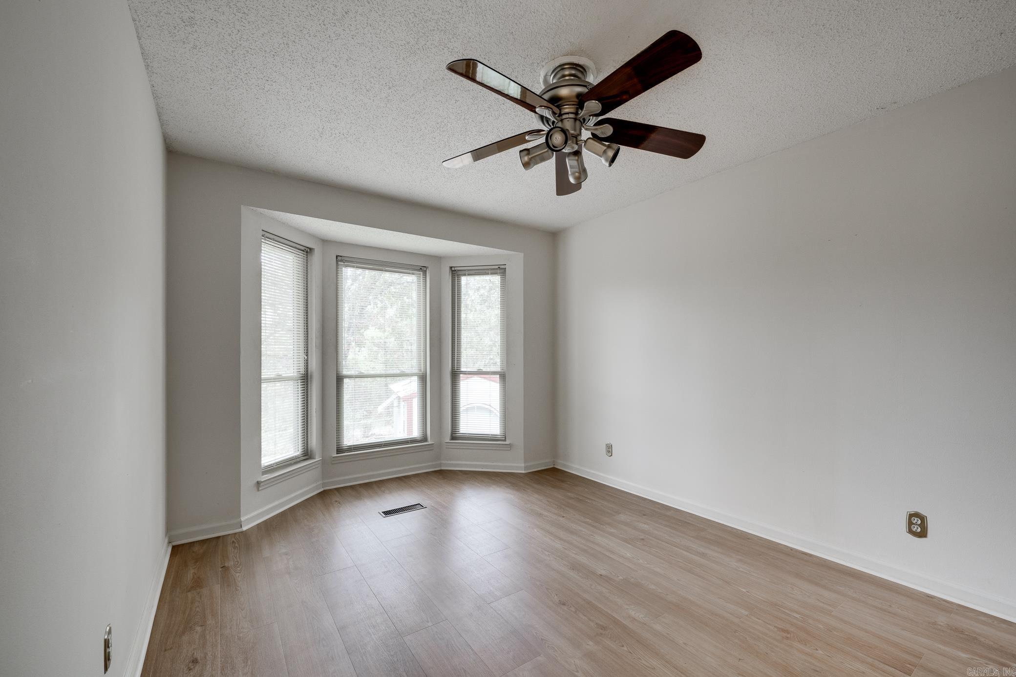 SANDALWOOD - Residential